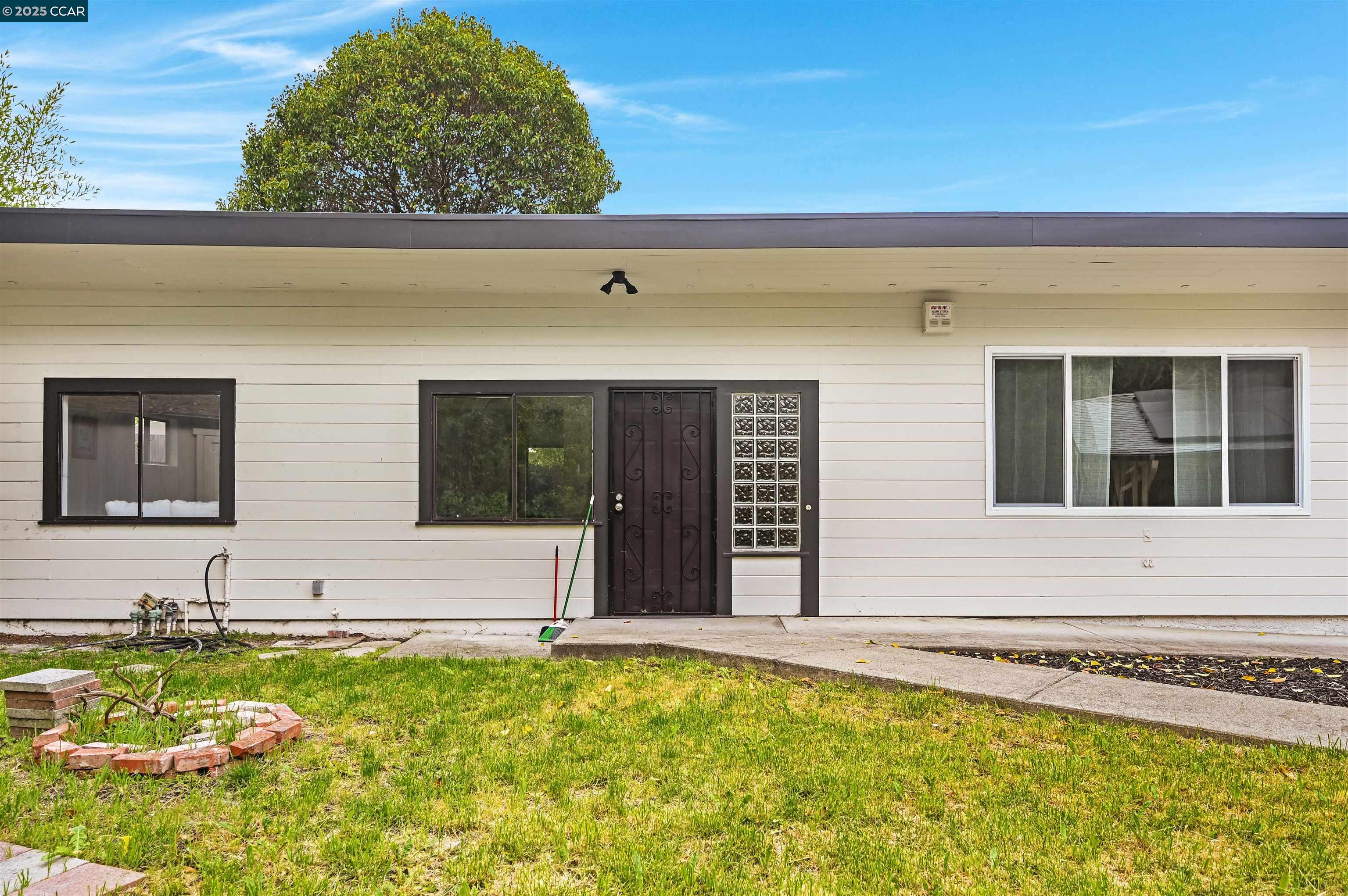 Detail Gallery Image 25 of 45 For 2326 Estrella Ct, Pinole,  CA 94564 - – Beds | – Baths