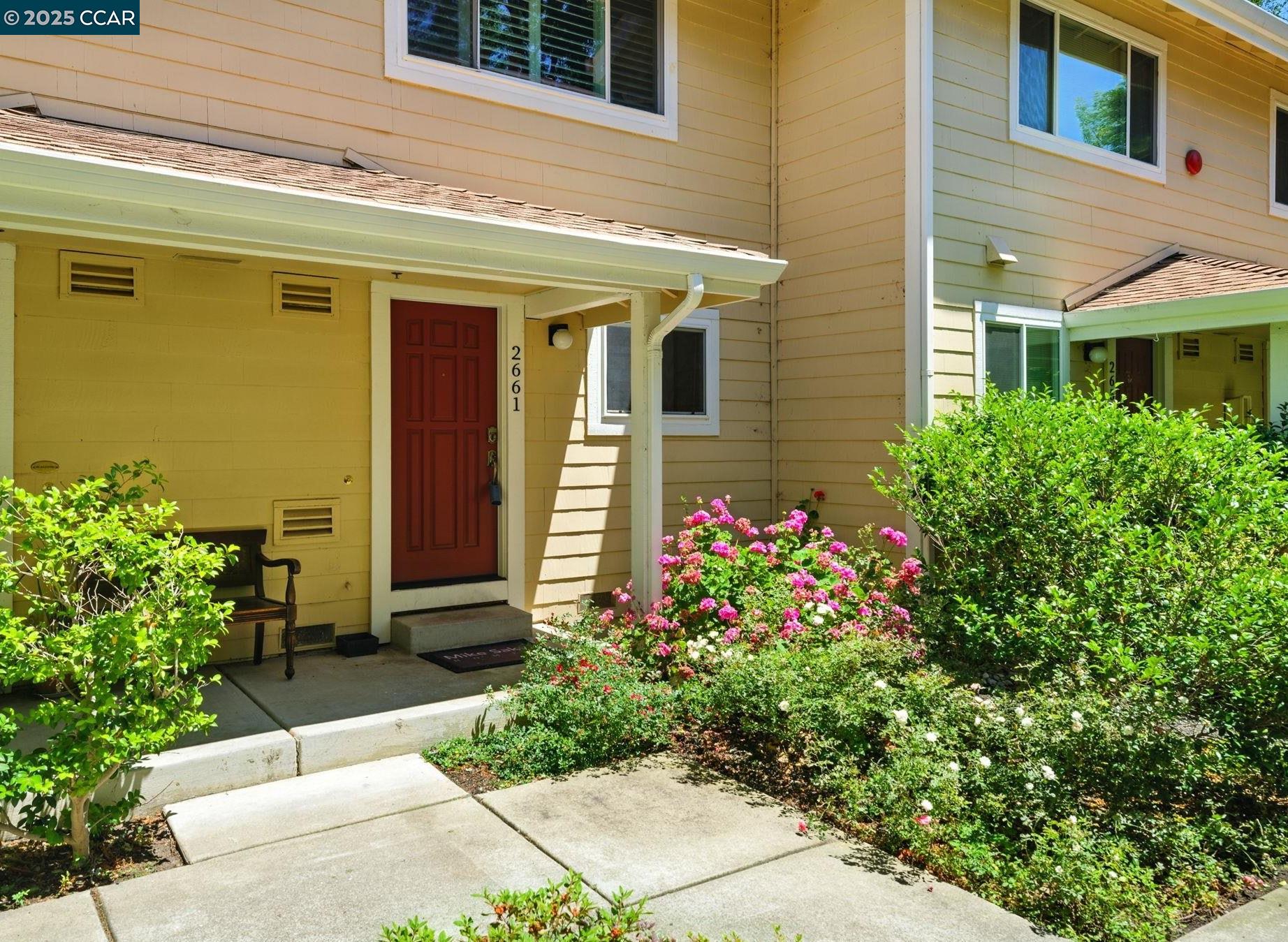 Detail Gallery Image 1 of 1 For 2661 Oak Road, Walnut Creek,  CA 94597-9999 - 2 Beds | 2/1 Baths