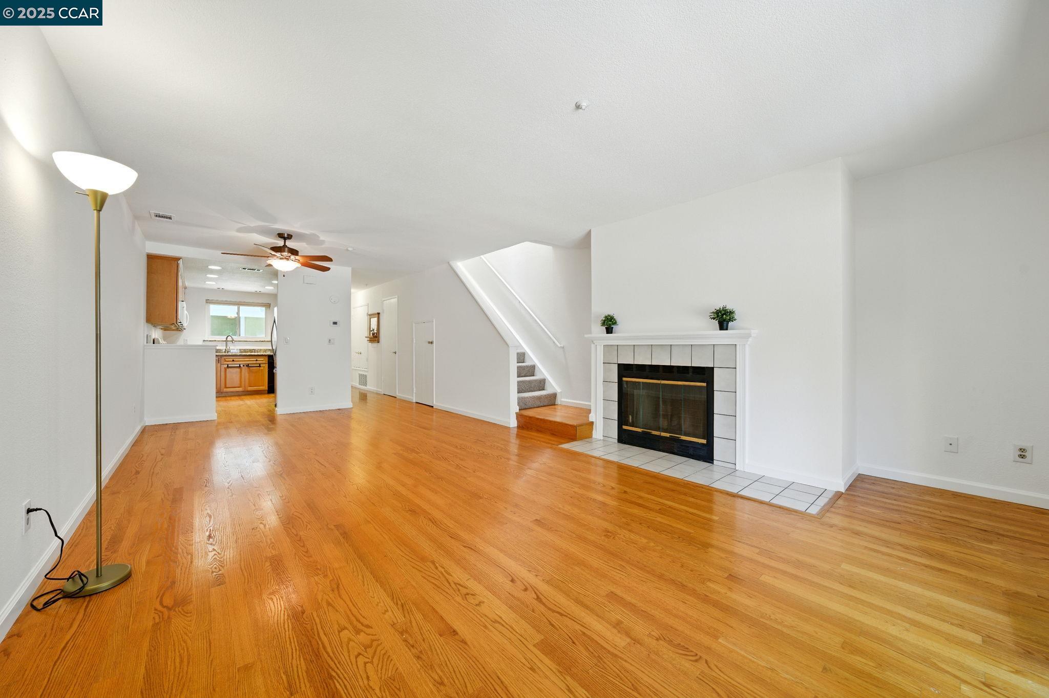 Photo #11: 41101169 Listing: Photo #11