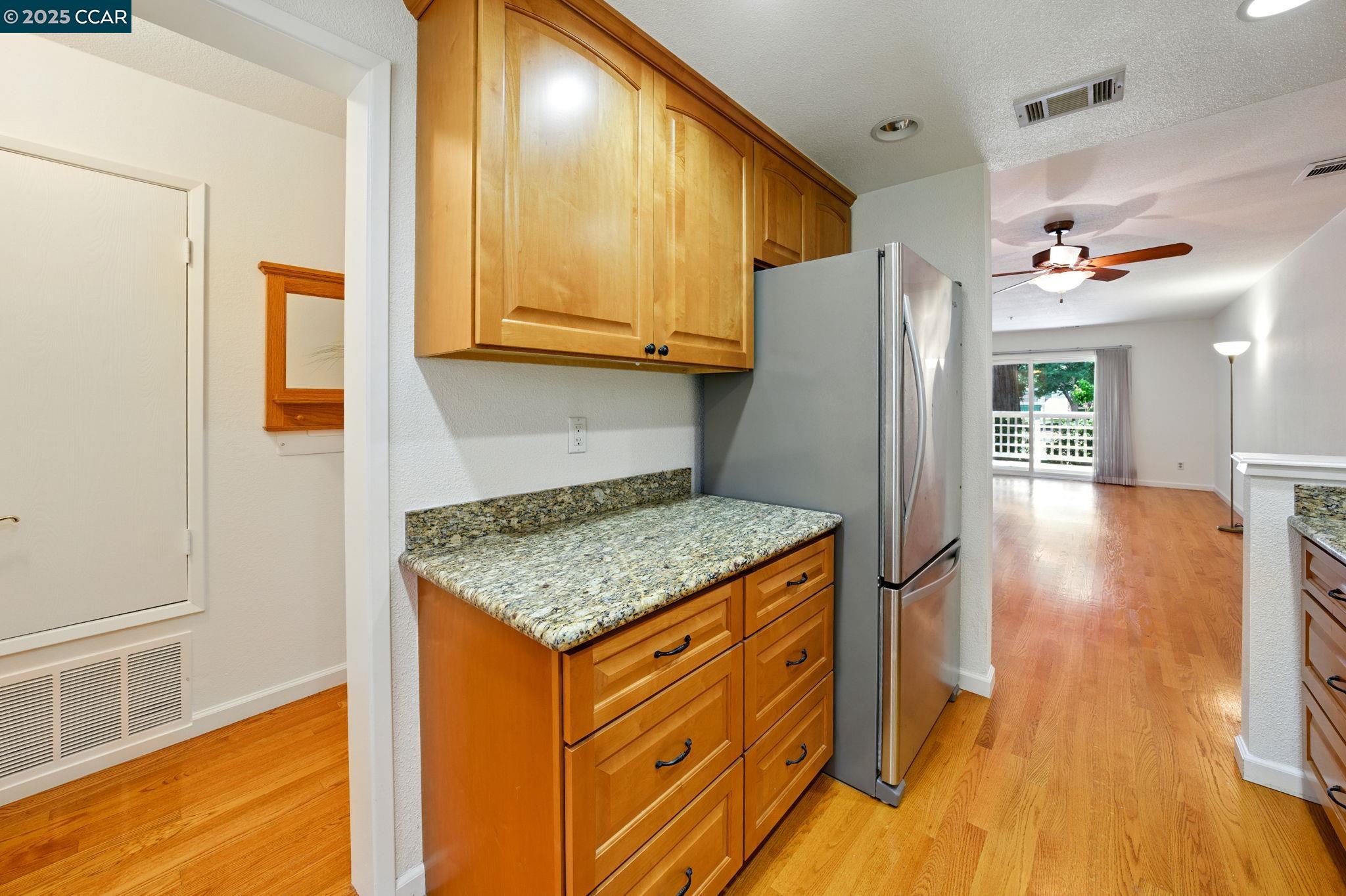 Photo #7: 41101169 Listing: Photo #7