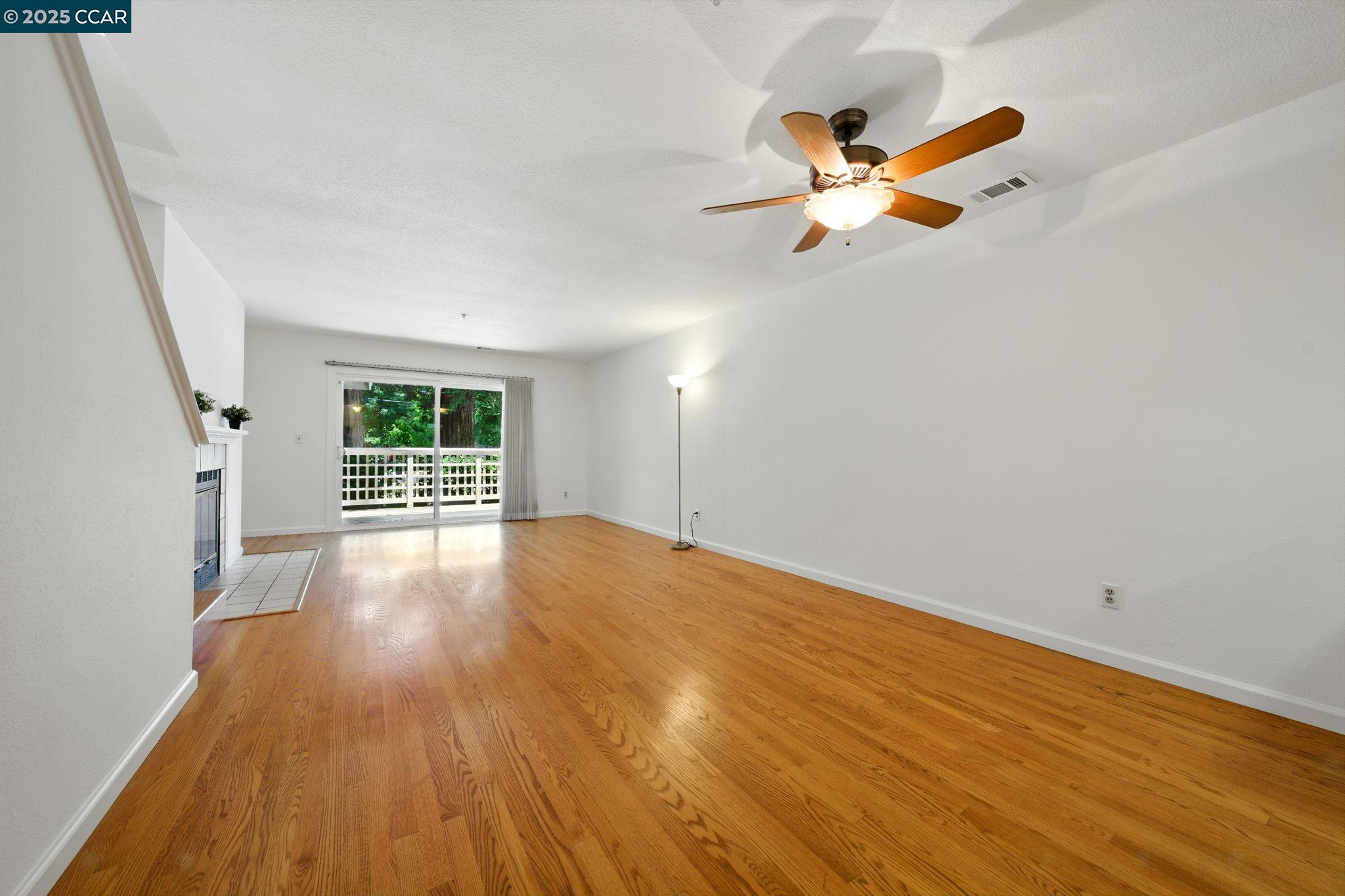 Photo #9: 41101169 Listing: Photo #9