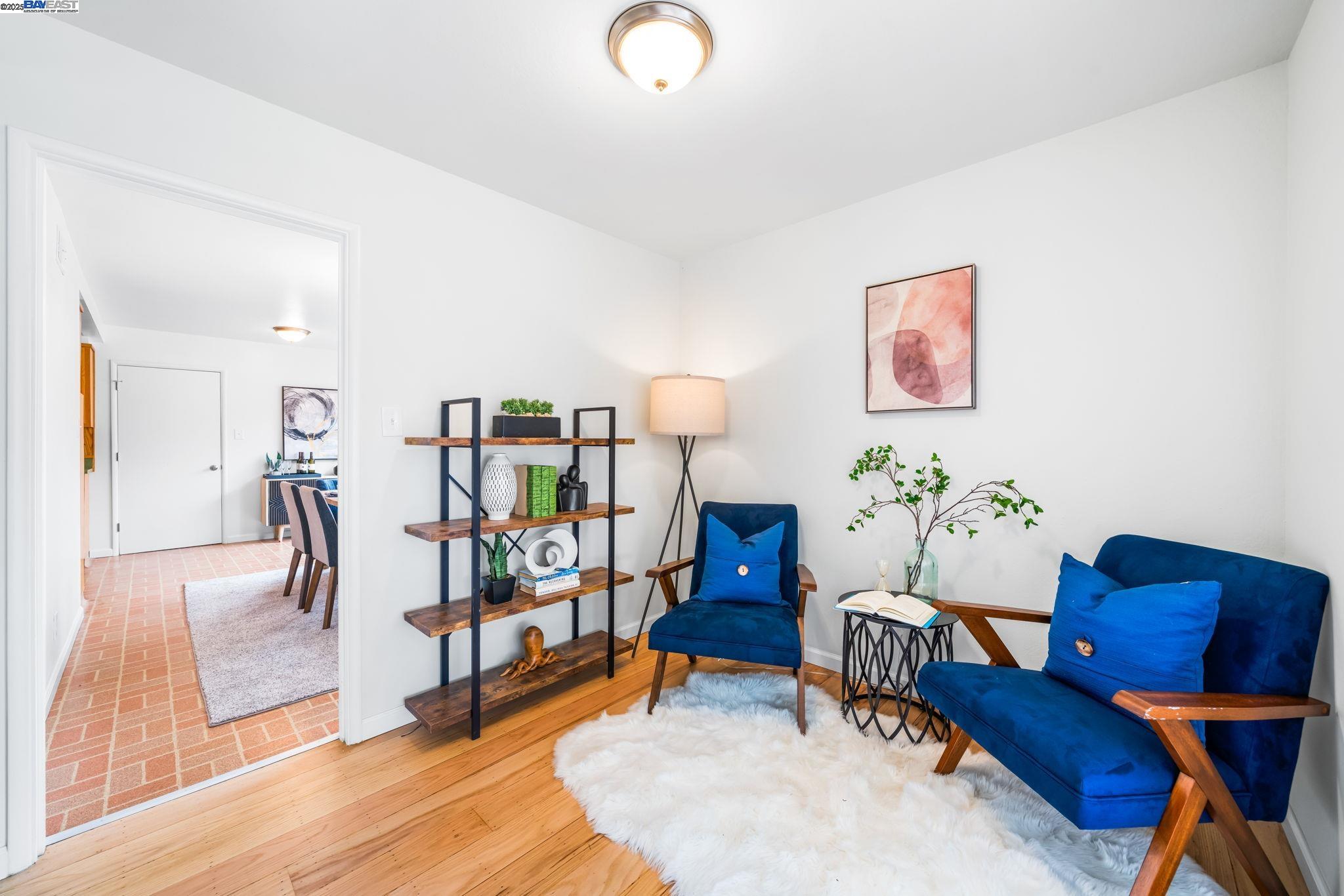 Detail Gallery Image 6 of 27 For 2131 via Murietta, San Lorenzo,  CA 94580 - 3 Beds | 2 Baths