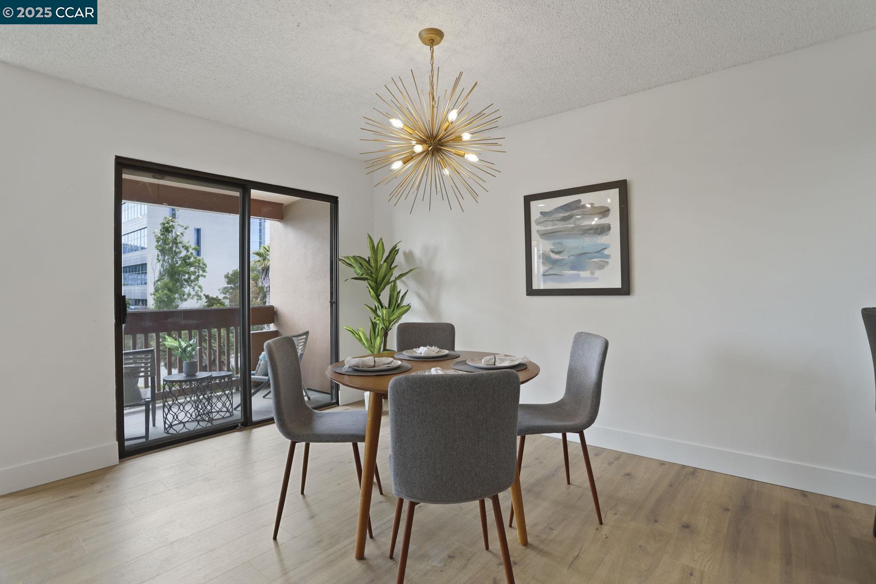 Detail Gallery Image 13 of 31 For 490 Mariners Island Blvd. #211,  San Mateo,  CA 94404 - 1 Beds | 1 Baths