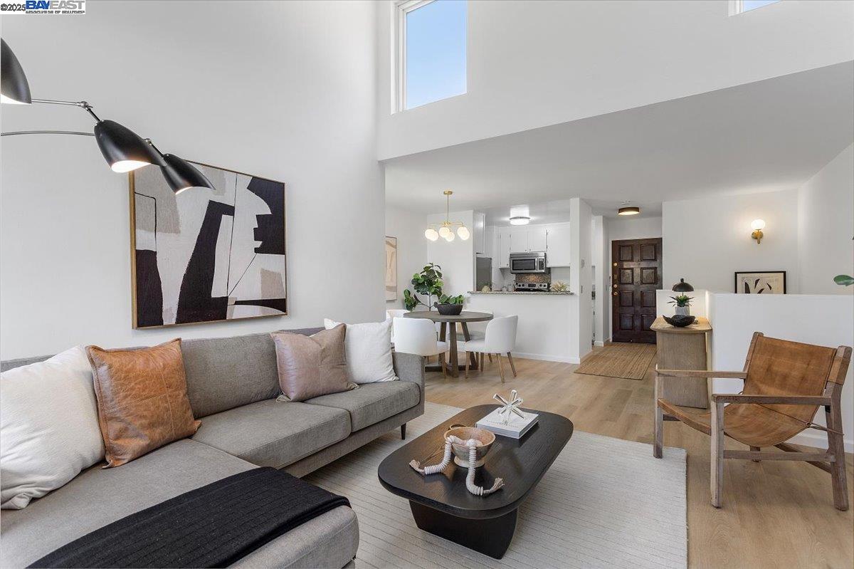 Detail Gallery Image 1 of 1 For 2101 Shoreline Dr #267,  Alameda,  CA 94501 - 2 Beds | 1/1 Baths