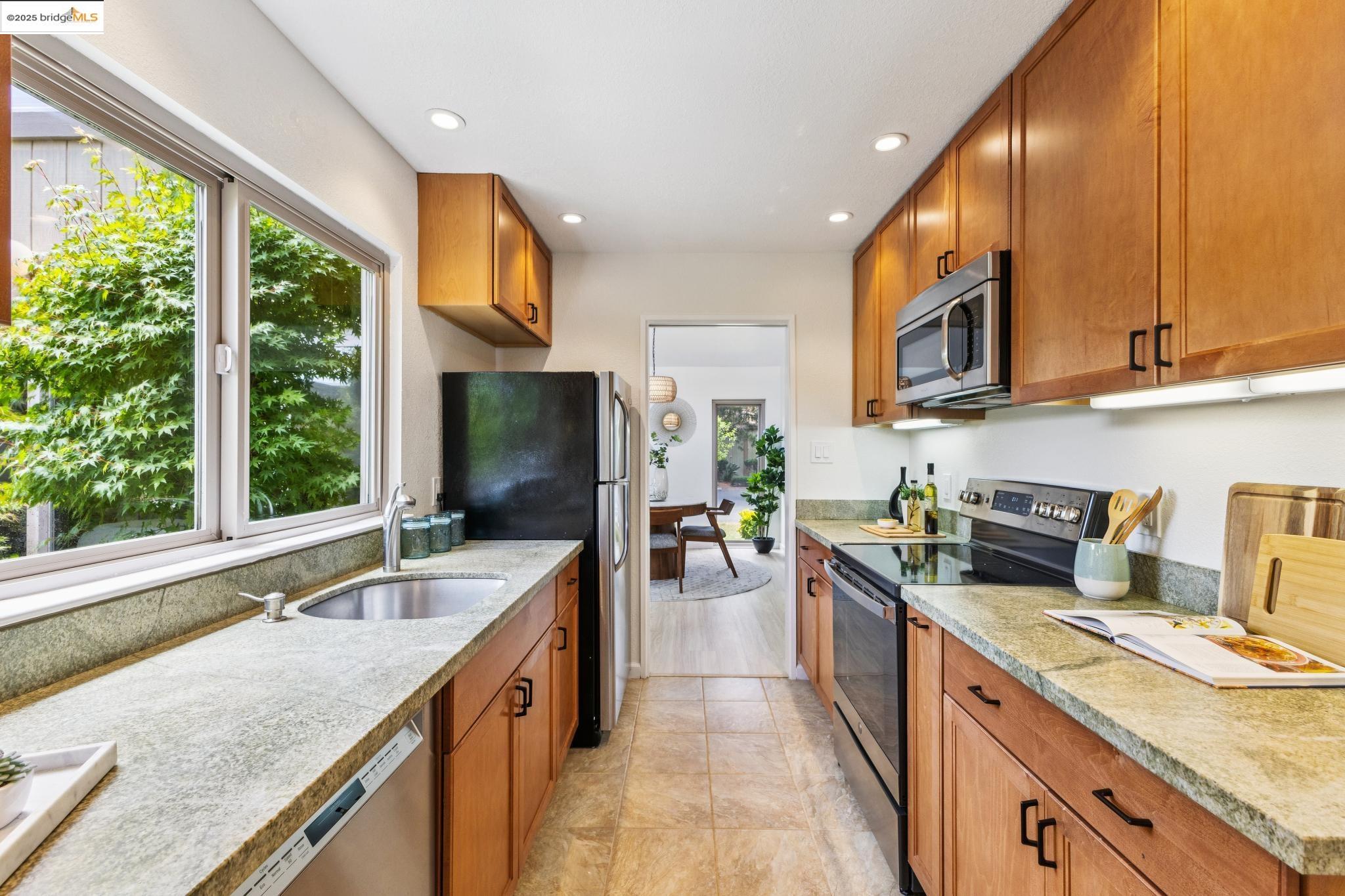 Photo #20: 41101191 Listing: Photo #20