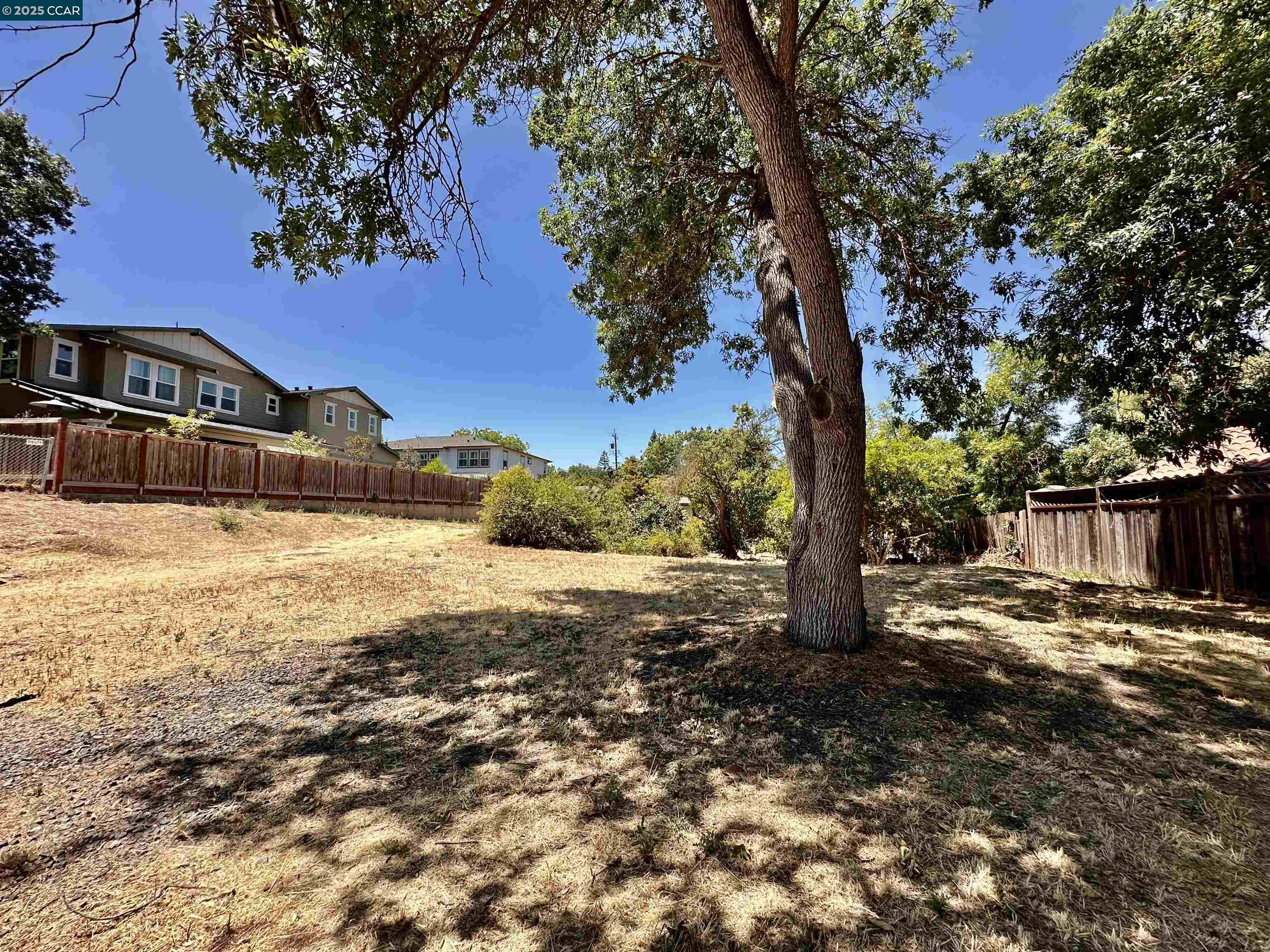 Detail Gallery Image 14 of 29 For 503 Coralie, Walnut Creek,  CA 94597 - 3 Beds | 2 Baths
