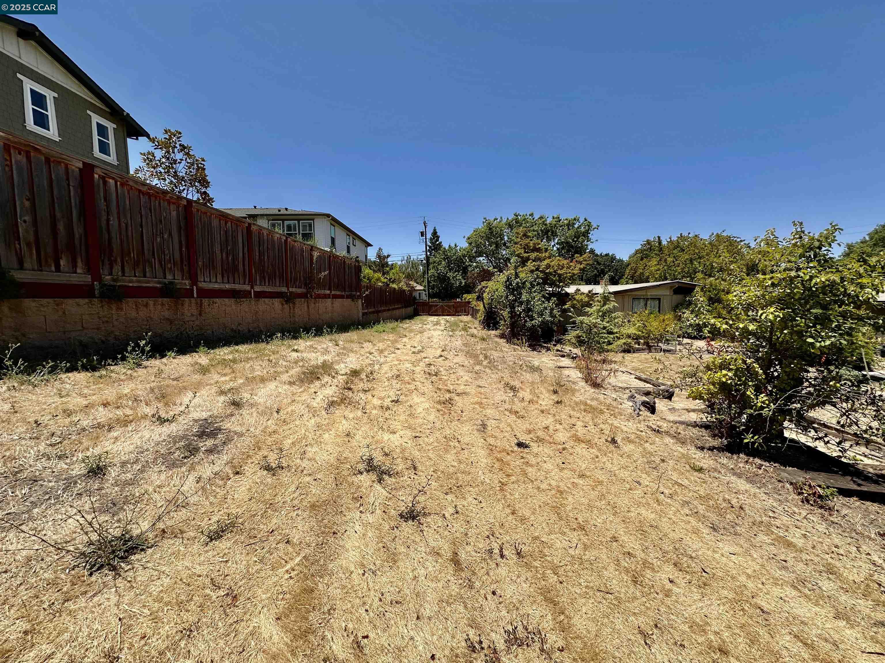 Detail Gallery Image 15 of 29 For 503 Coralie, Walnut Creek,  CA 94597 - 3 Beds | 2 Baths
