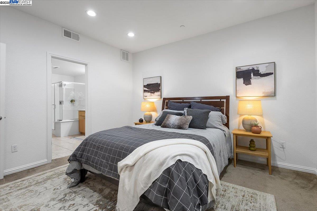 Detail Gallery Image 11 of 22 For 2071 Mahuron Cir, San Jose,  CA 95133 - 3 Beds | 2 Baths
