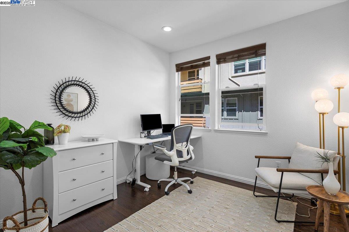Detail Gallery Image 19 of 22 For 2071 Mahuron Cir, San Jose,  CA 95133 - 3 Beds | 2 Baths