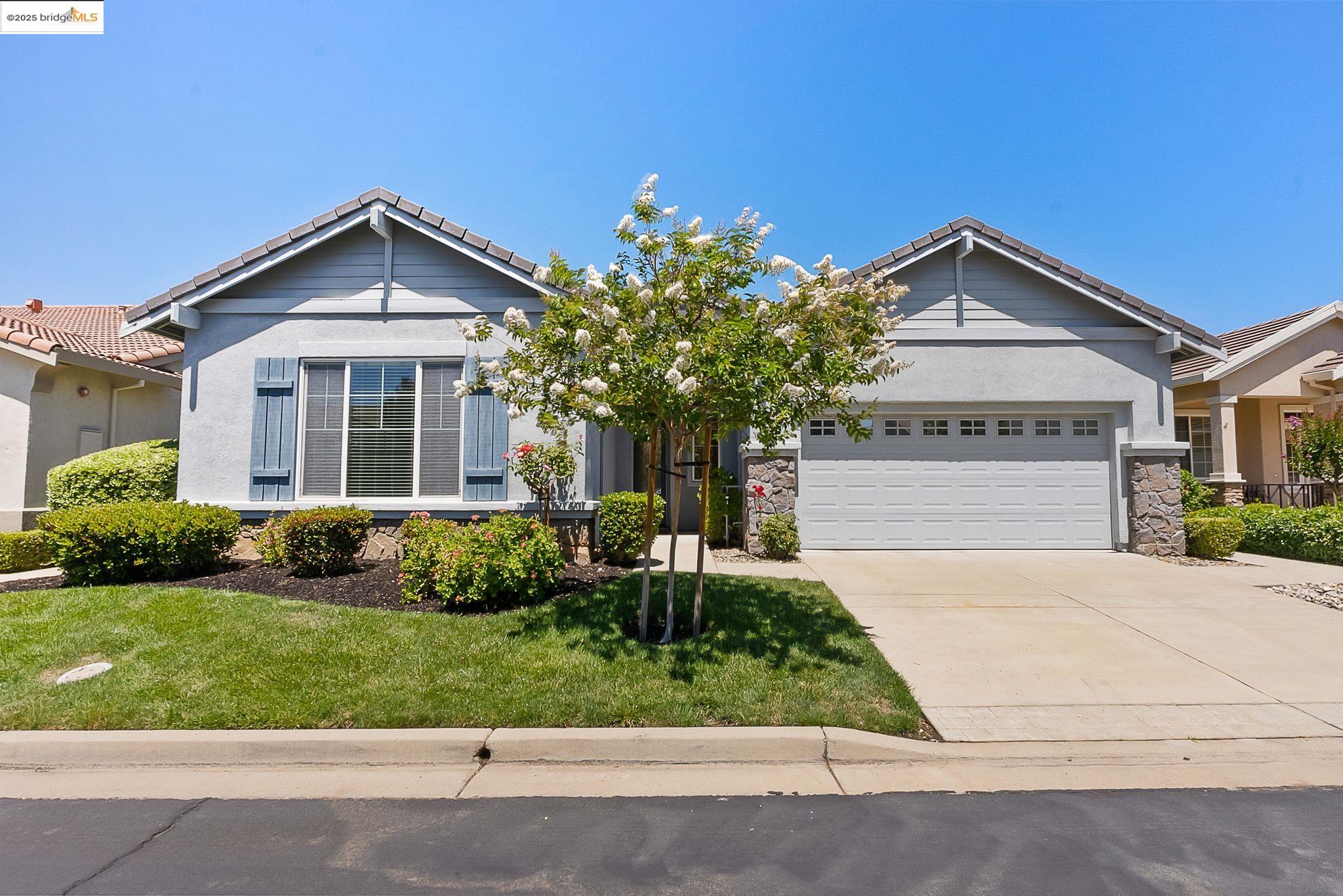 Detail Gallery Image 1 of 1 For 551 Quindell Way, Brentwood,  CA 94513 - 2 Beds | 2/1 Baths