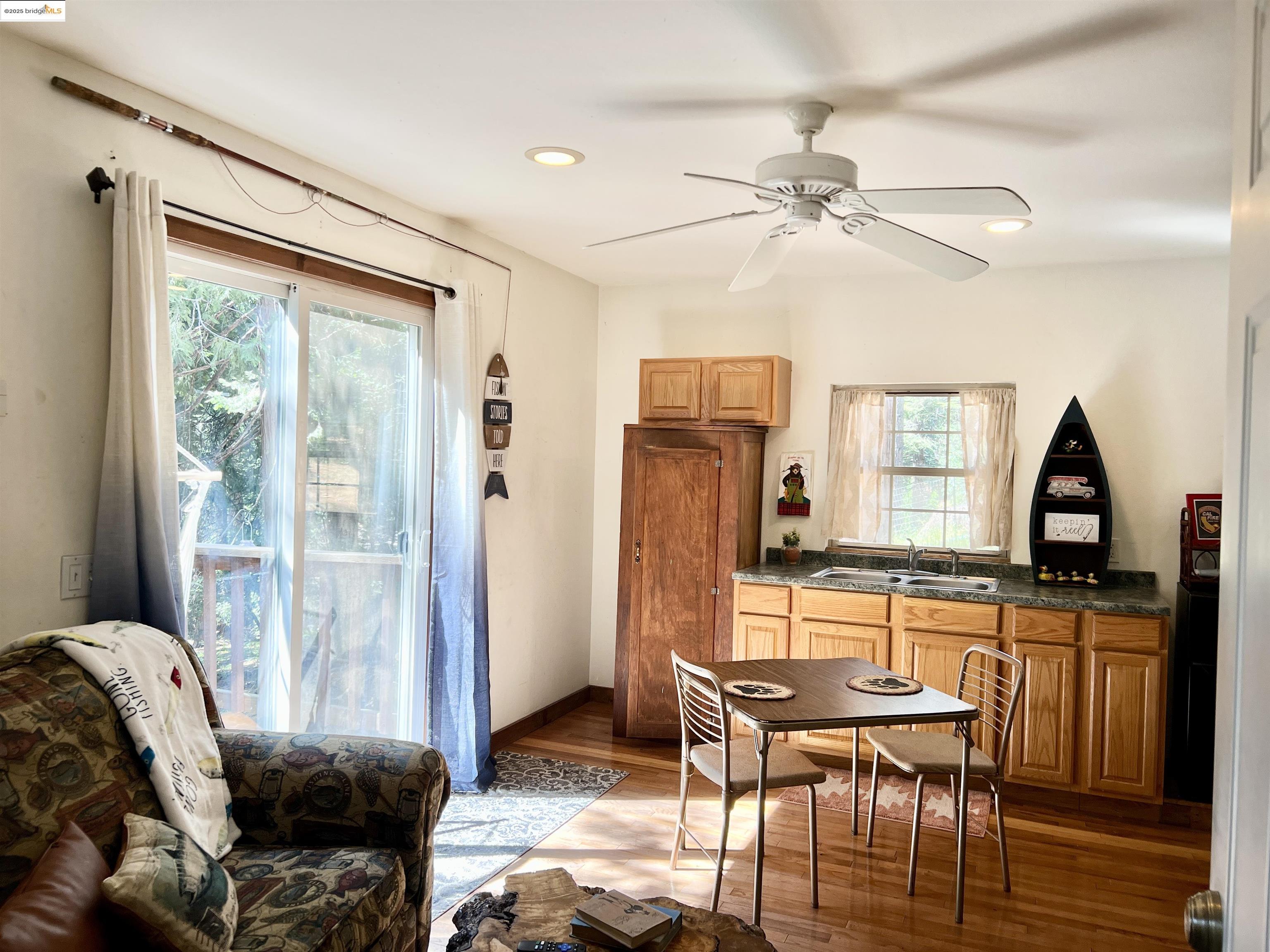 Detail Gallery Image 29 of 39 For 24086 Lama Hisum Road, Mi Wuk Village,  CA 95346 - 3 Beds | 2/1 Baths