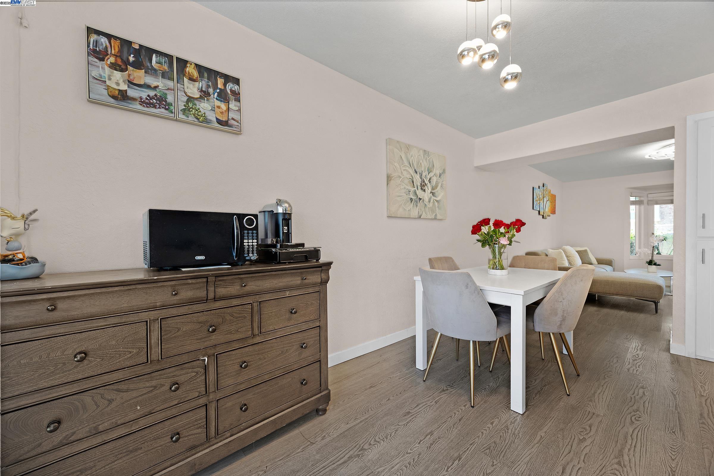 Photo #6: 41101221 Listing: Photo #6