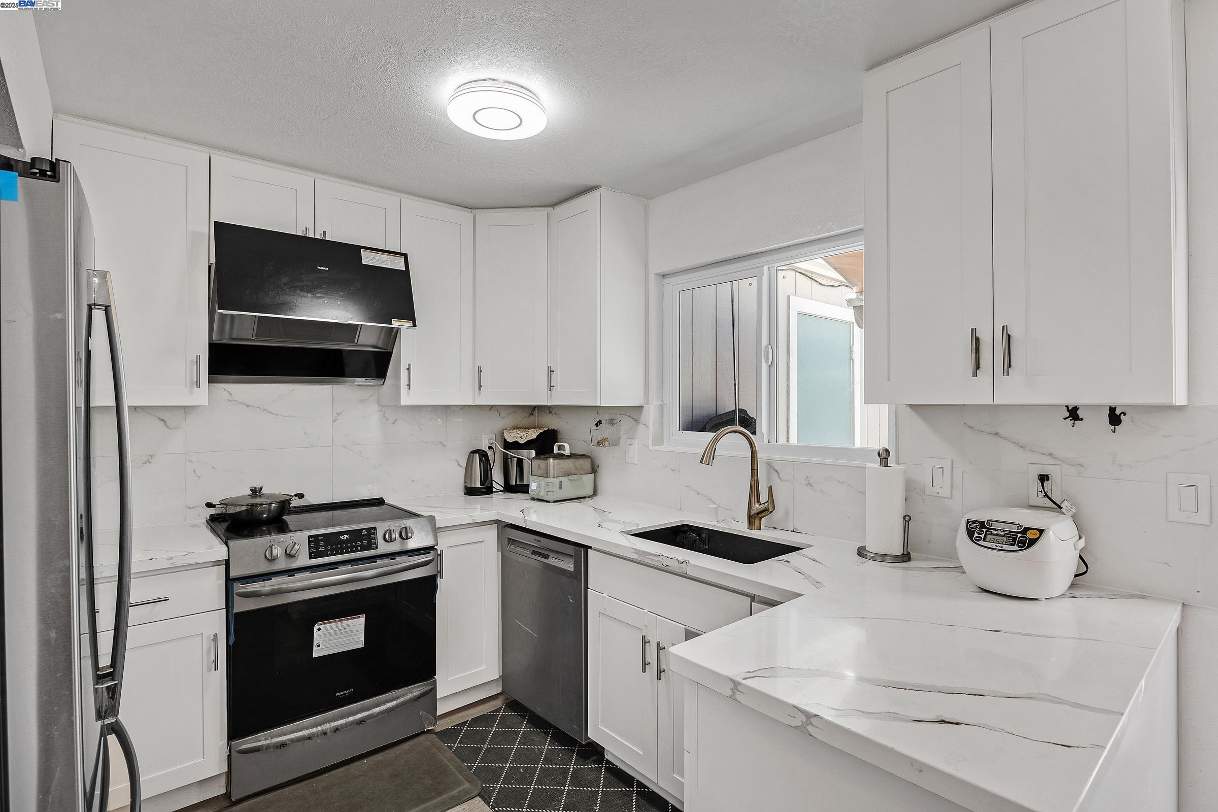 Photo #7: 41101221 Listing: Photo #7