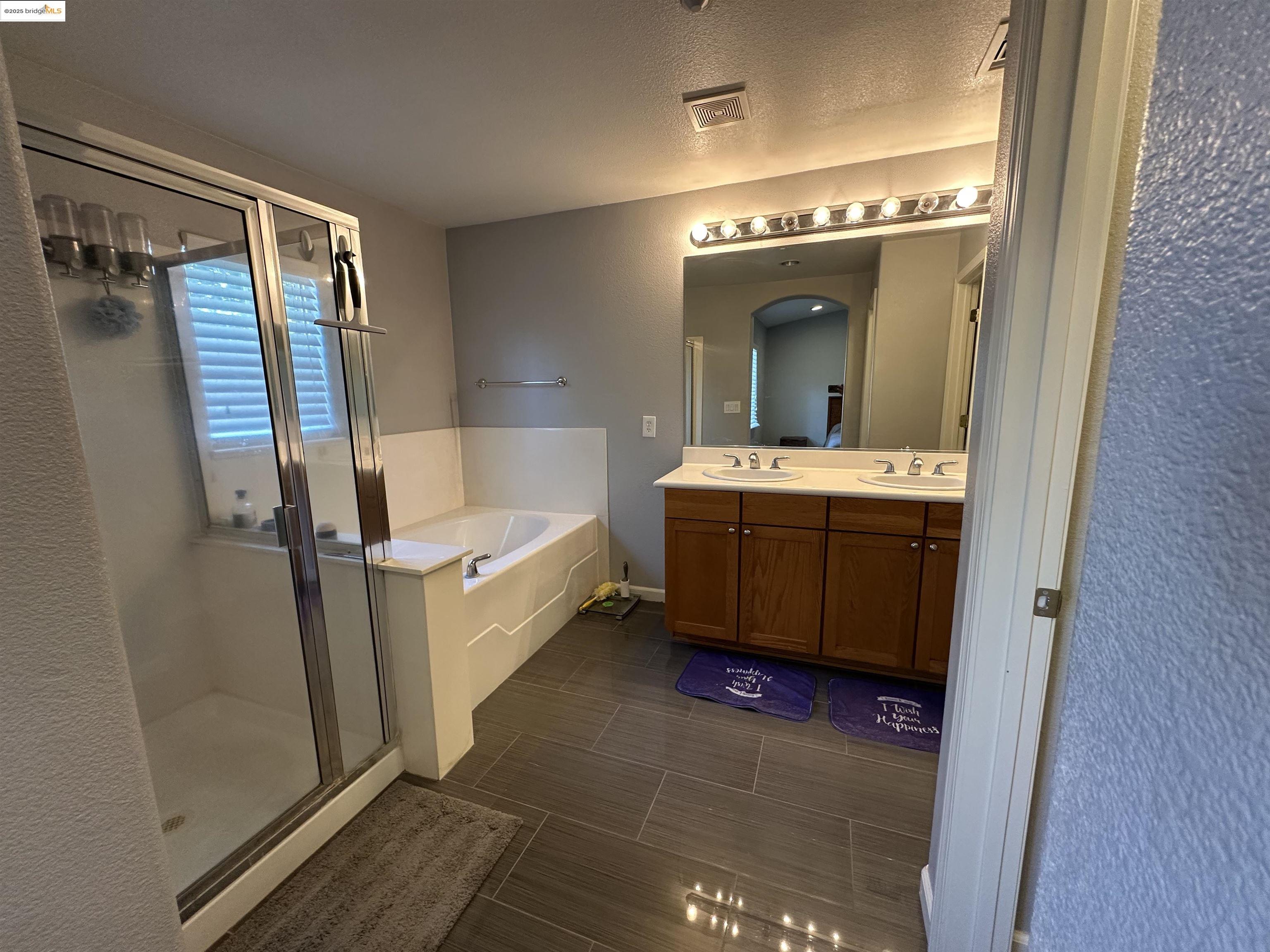 430 Adeline Ave, San Jose, California 95136, 3 Bedrooms Bedrooms, 6 Rooms Rooms,2 BathroomsBathrooms,Residential Lease,For Rent,430 Adeline Ave,41101222