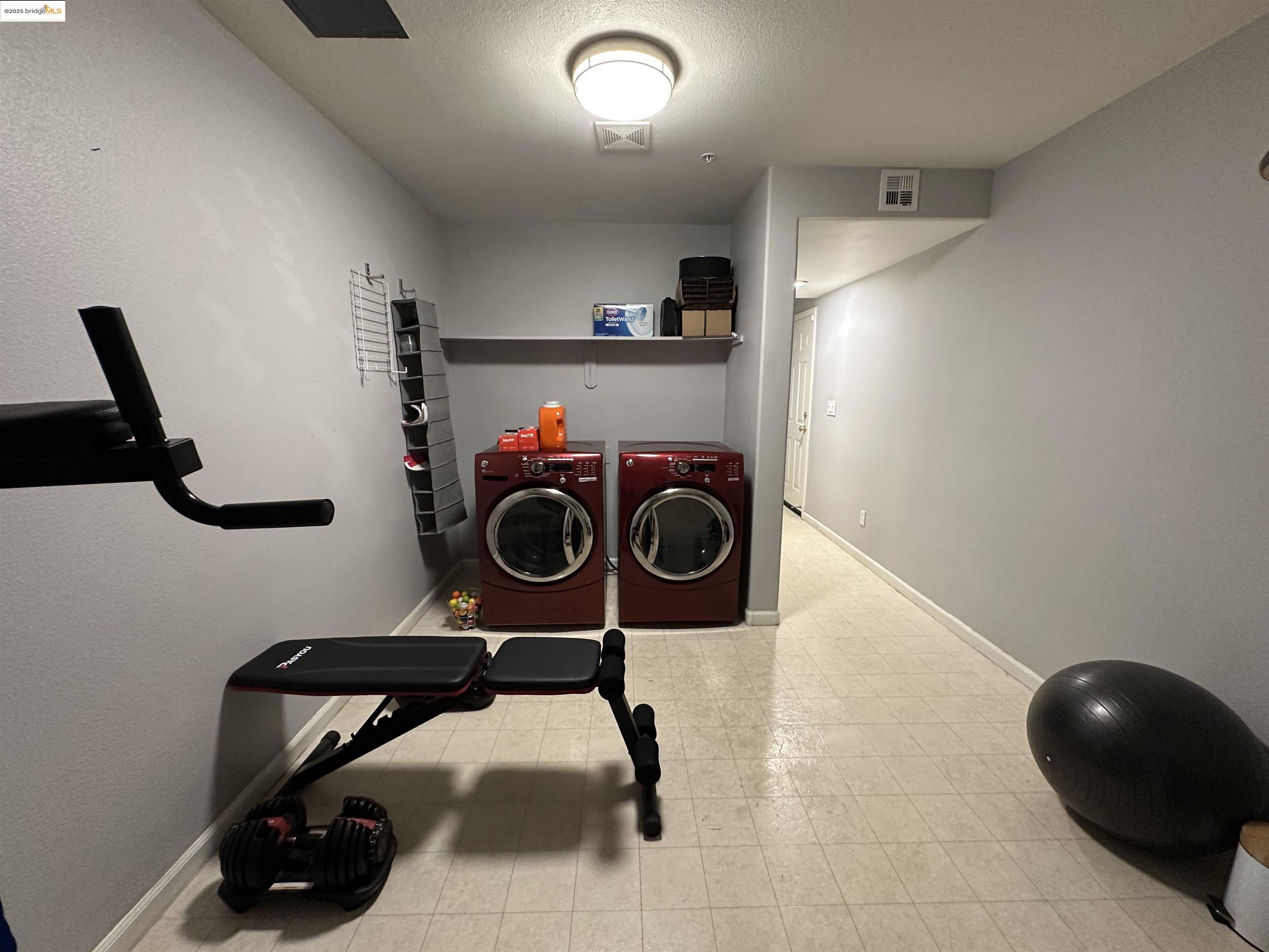 430 Adeline Ave, San Jose, California 95136, 3 Bedrooms Bedrooms, 6 Rooms Rooms,2 BathroomsBathrooms,Residential Lease,For Rent,430 Adeline Ave,41101222