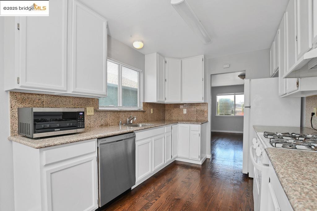 Detail Gallery Image 6 of 26 For 2740 14th St, San Pablo,  CA 94806 - 3 Beds | 2 Baths