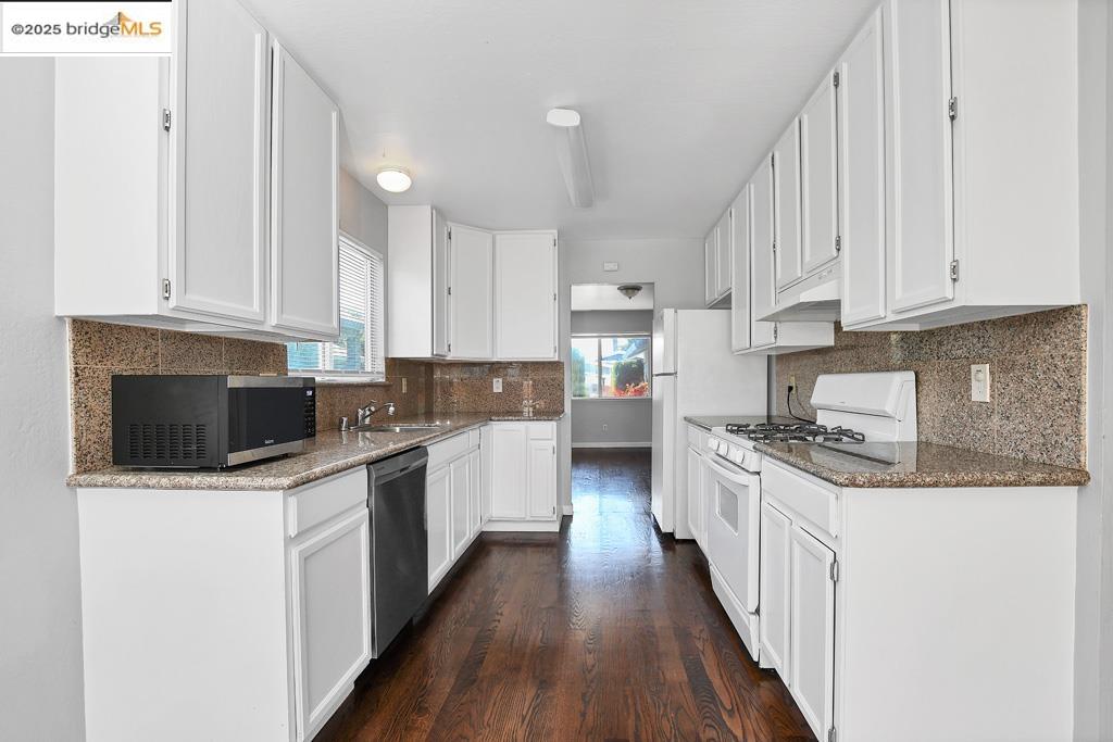 Detail Gallery Image 7 of 26 For 2740 14th St, San Pablo,  CA 94806 - 3 Beds | 2 Baths