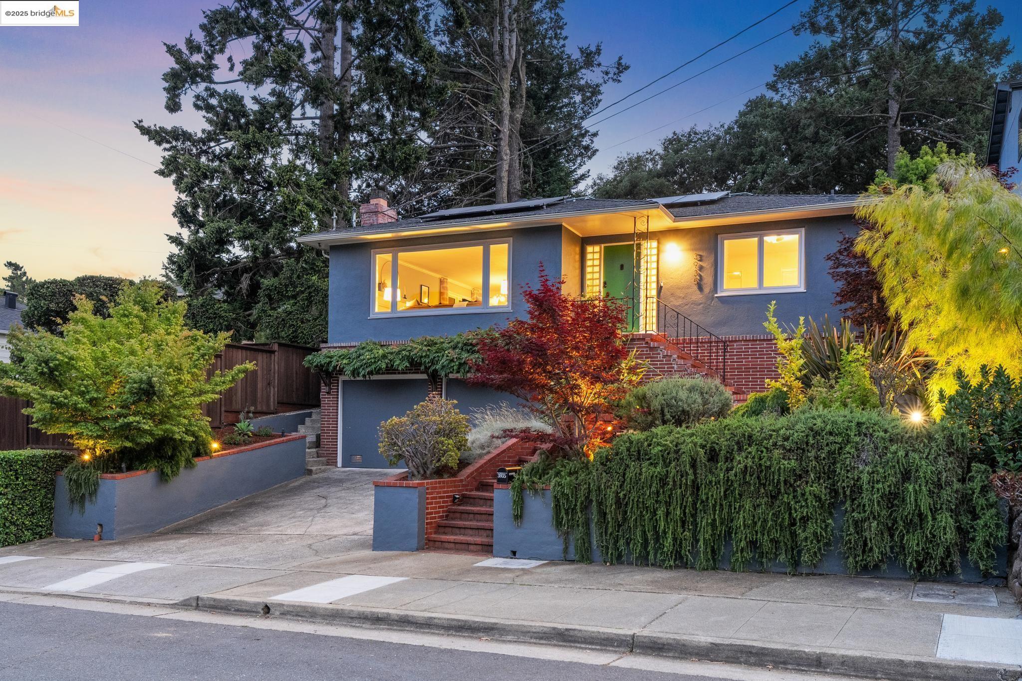 Thumbnail for 3935 Reinhardt Dr, Oakland, CA 94619