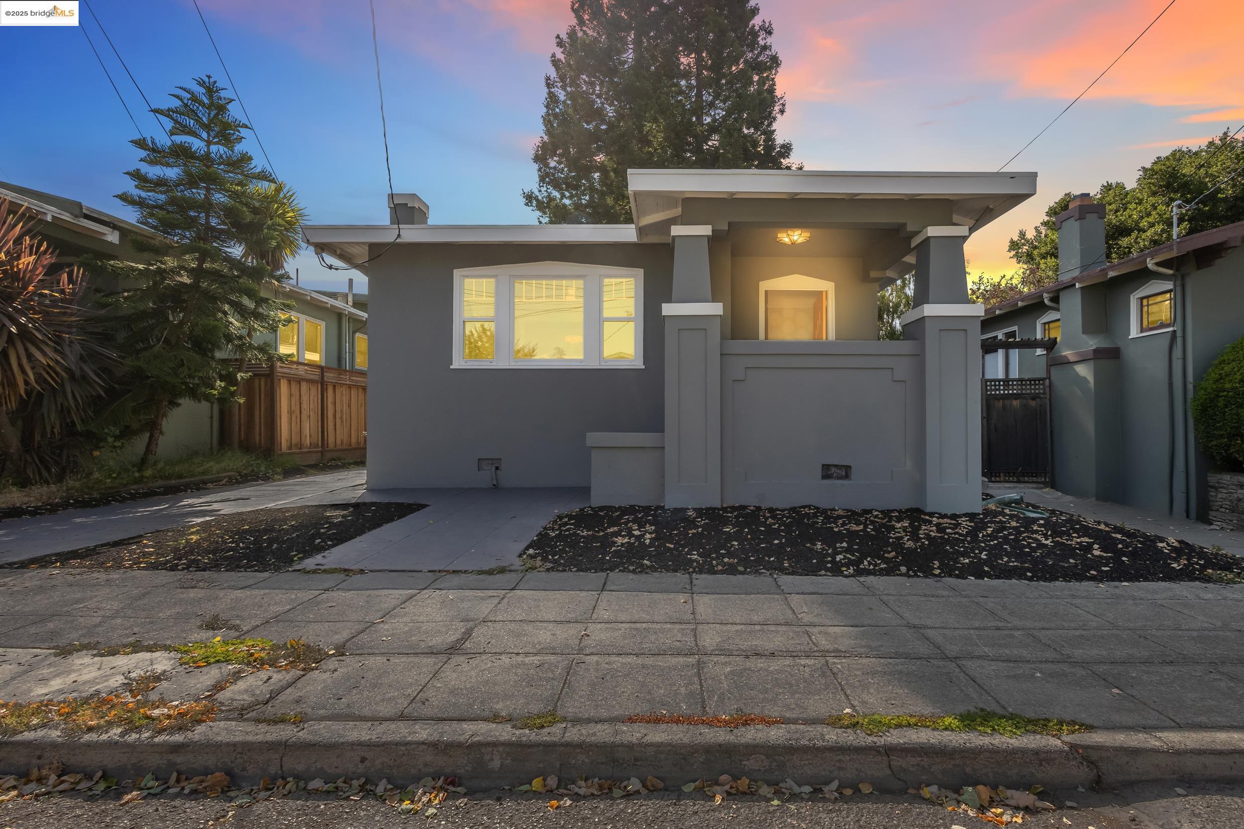 Thumbnail for 4615 Manila Ave, Oakland, CA 94609