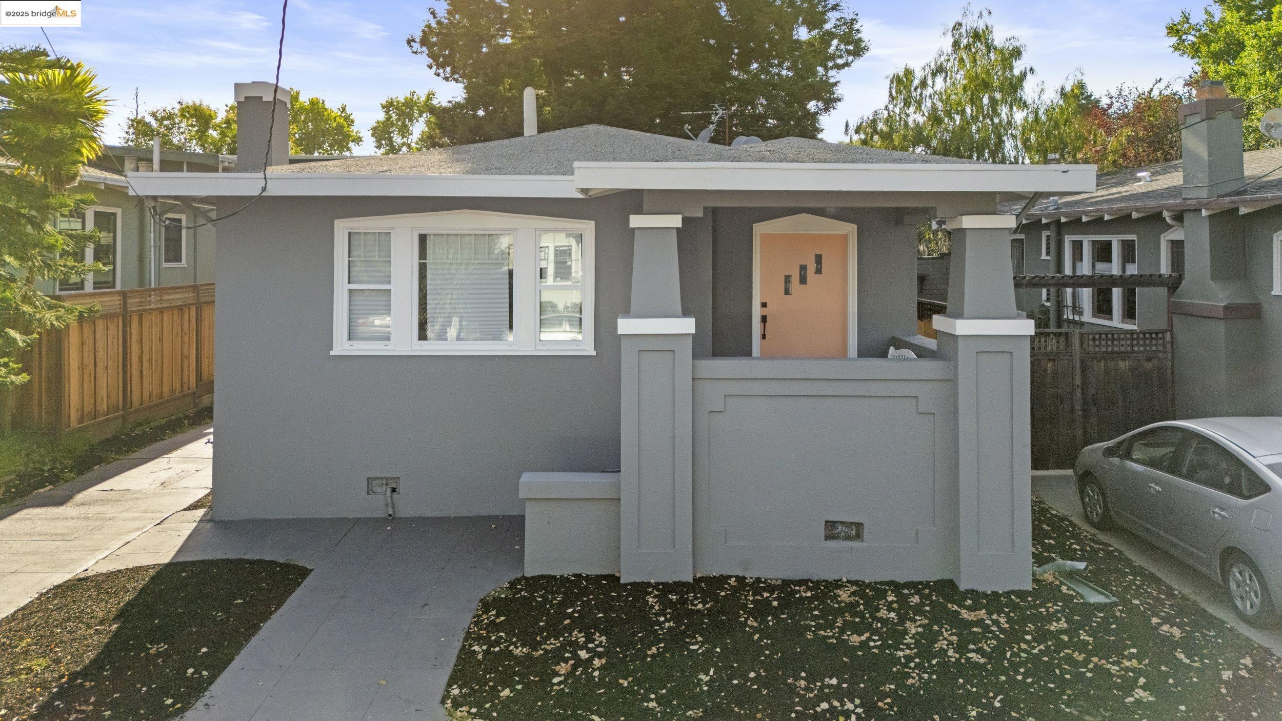Thumbnail for 4615 Manila Ave, Oakland, CA 94609