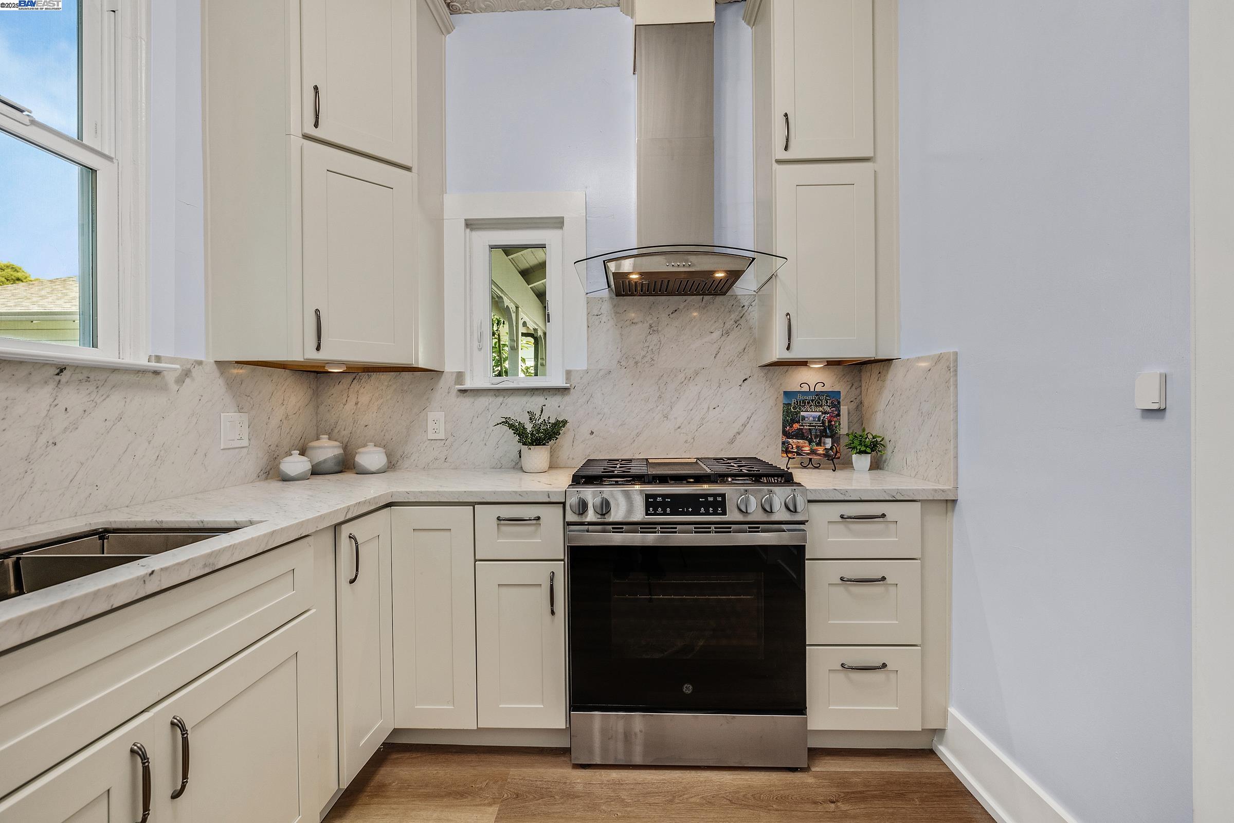 Detail Gallery Image 23 of 51 For 624 N 17th St, San Jose,  CA 95112 - 3 Beds | 1 Baths