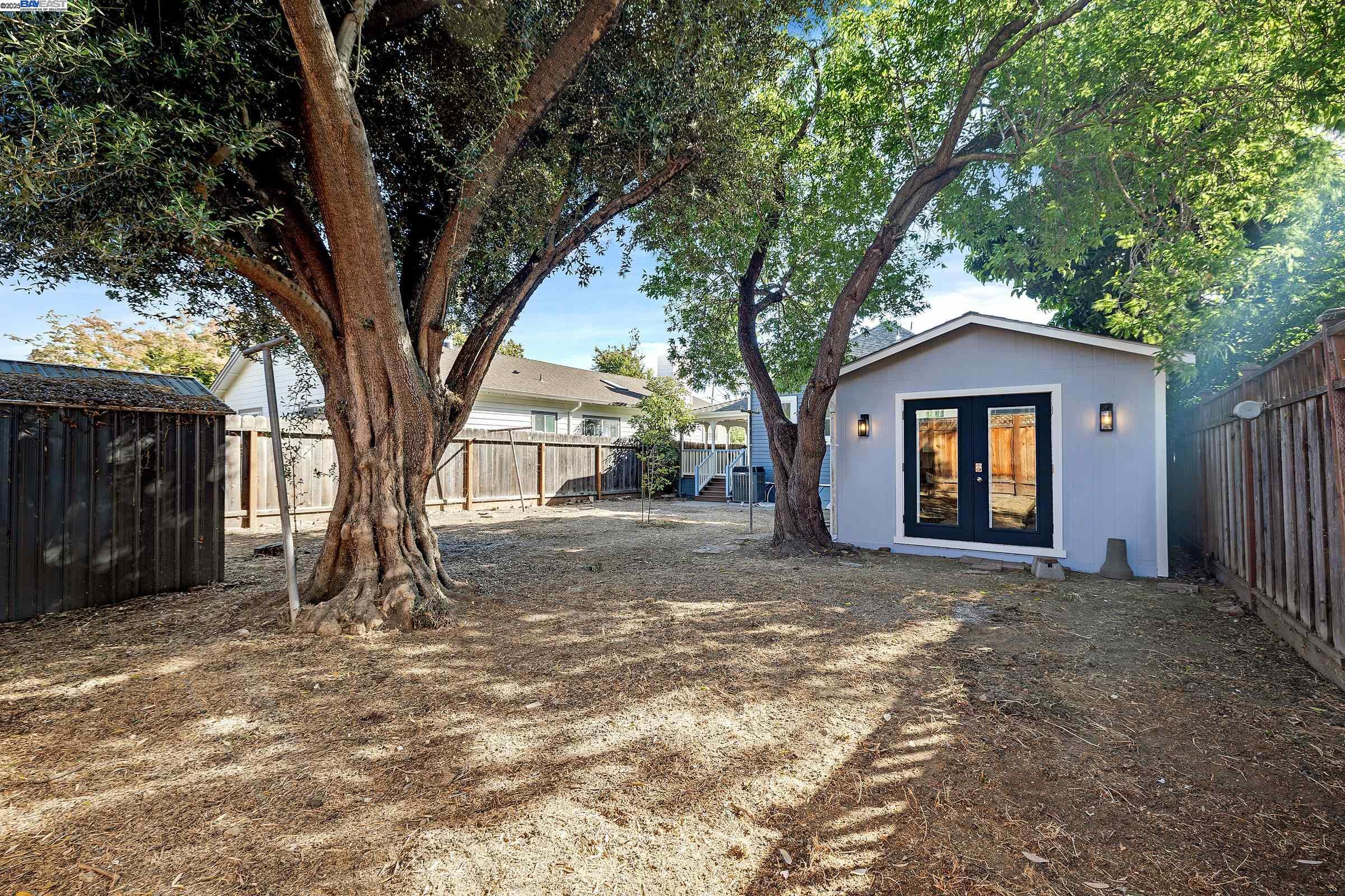 Detail Gallery Image 33 of 51 For 624 N 17th St, San Jose,  CA 95112 - 3 Beds | 1 Baths