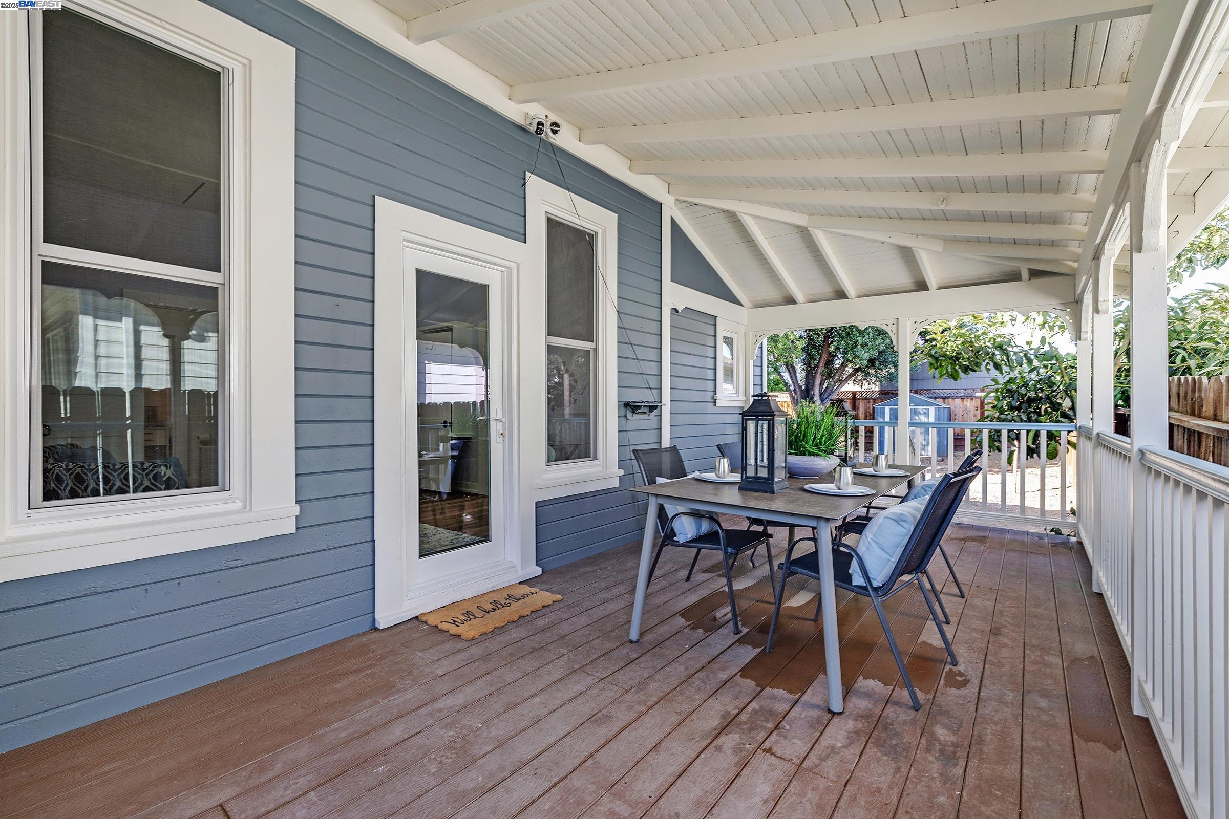 Detail Gallery Image 8 of 51 For 624 N 17th St, San Jose,  CA 95112 - 3 Beds | 1 Baths