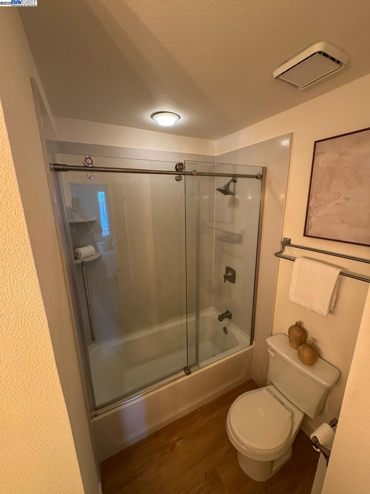Detail Gallery Image 11 of 18 For 373 Pantano Circle, Pacheco,  CA 94553 - 3 Beds | 2/1 Baths