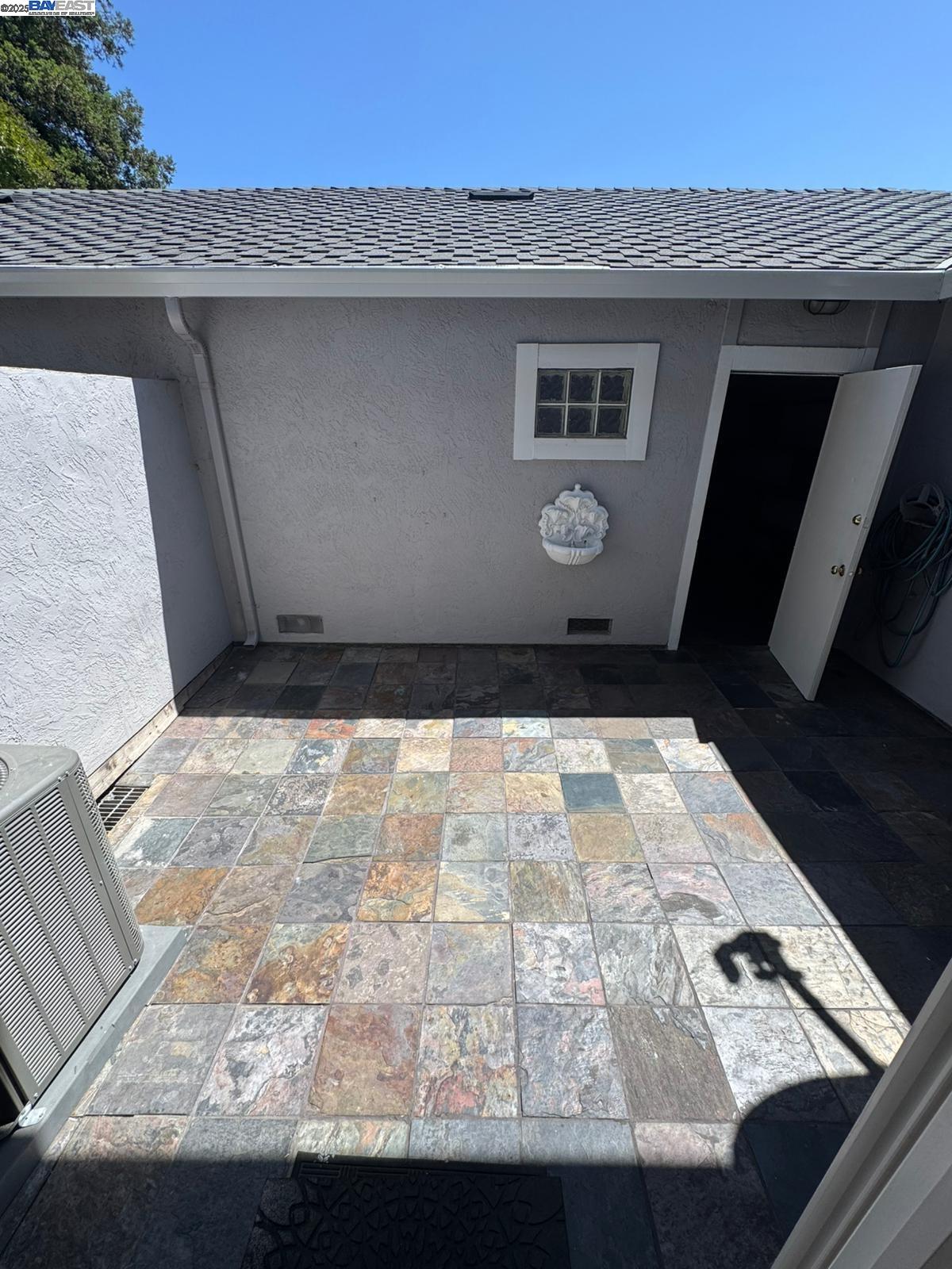 Detail Gallery Image 16 of 18 For 373 Pantano Circle, Pacheco,  CA 94553 - 3 Beds | 2/1 Baths