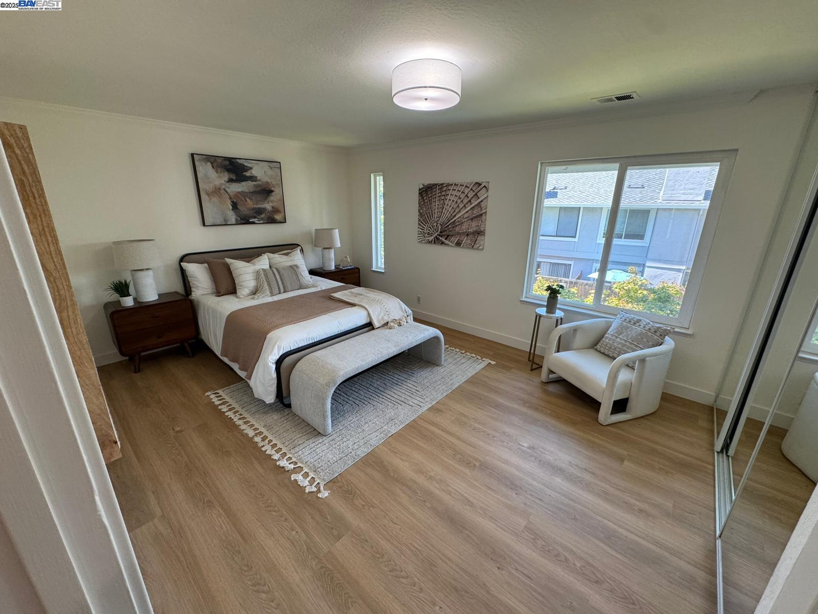 Detail Gallery Image 9 of 18 For 373 Pantano Circle, Pacheco,  CA 94553 - 3 Beds | 2/1 Baths