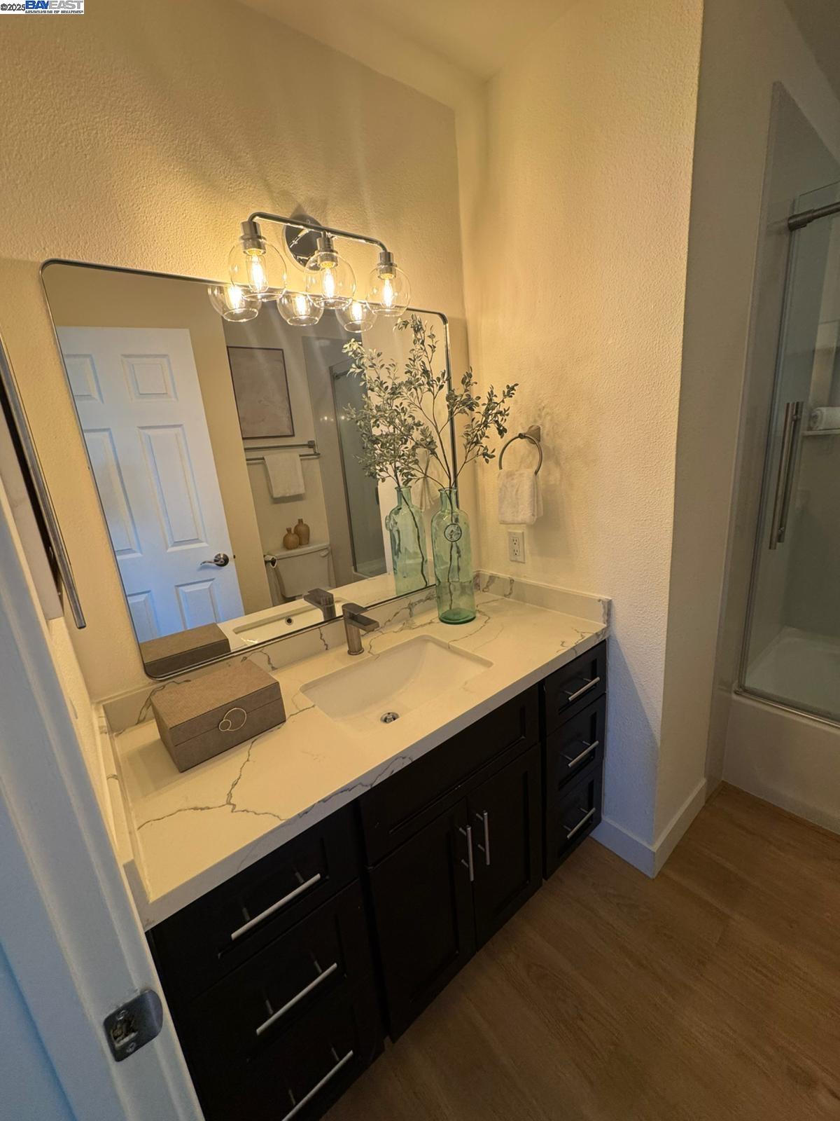 Detail Gallery Image 10 of 18 For 373 Pantano Circle, Pacheco,  CA 94553 - 3 Beds | 2/1 Baths