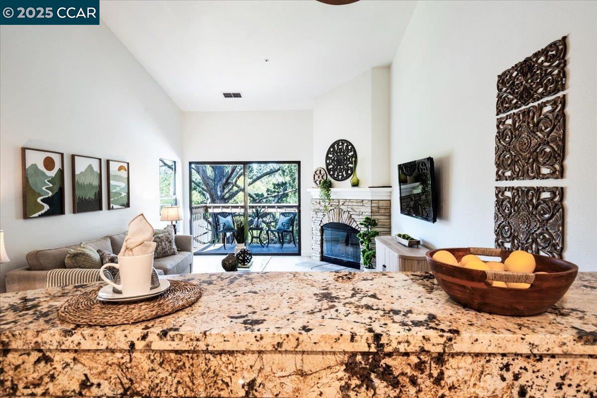 Photo #5: 41101252 Listing 