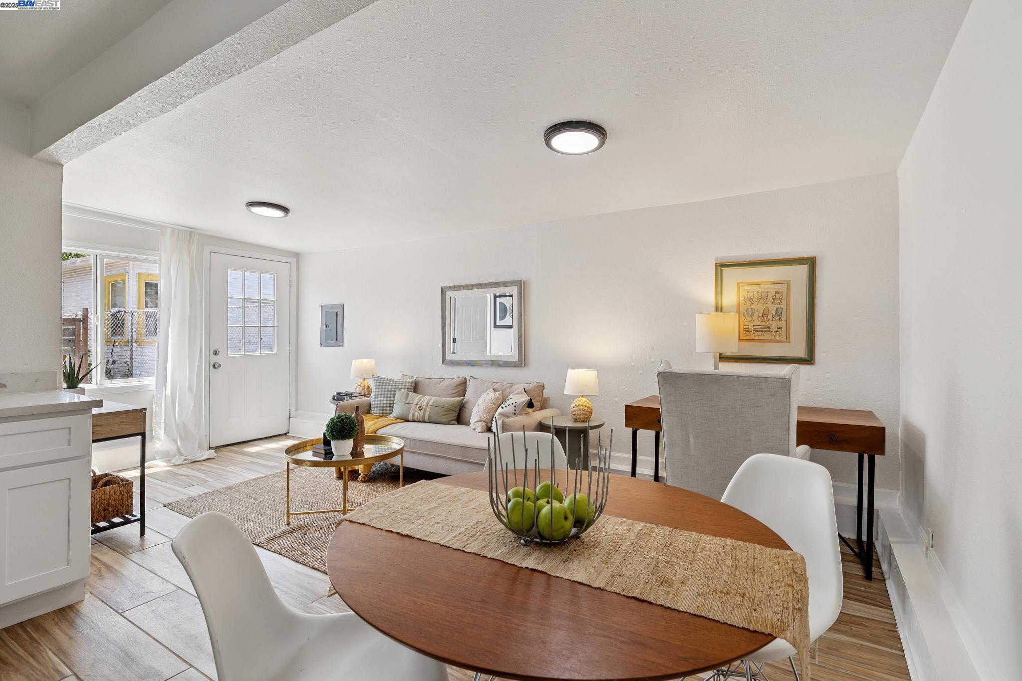 Detail Gallery Image 36 of 43 For 1921 87th Ave, Oakland,  CA 94621 - 2 Beds | 1/1 Baths