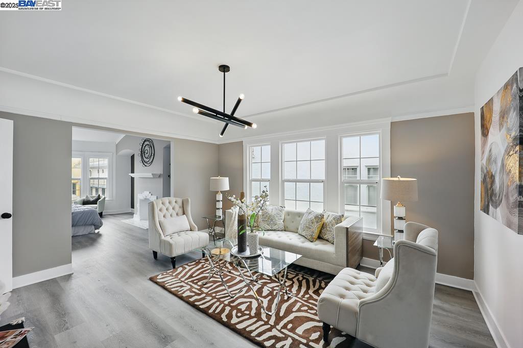 Detail Gallery Image 2 of 50 For 138 W Market St, Daly City,  CA 94014 - 3 Beds | 1 Baths