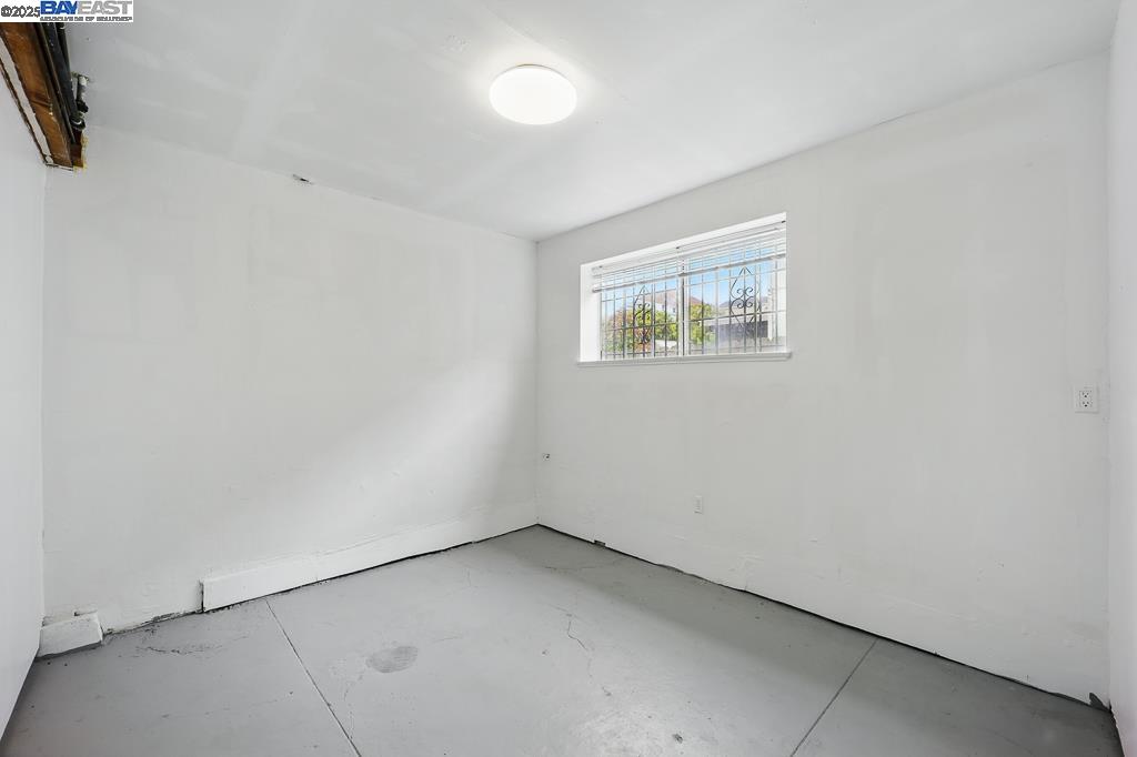 Detail Gallery Image 46 of 50 For 138 W Market St, Daly City,  CA 94014 - 3 Beds | 1 Baths