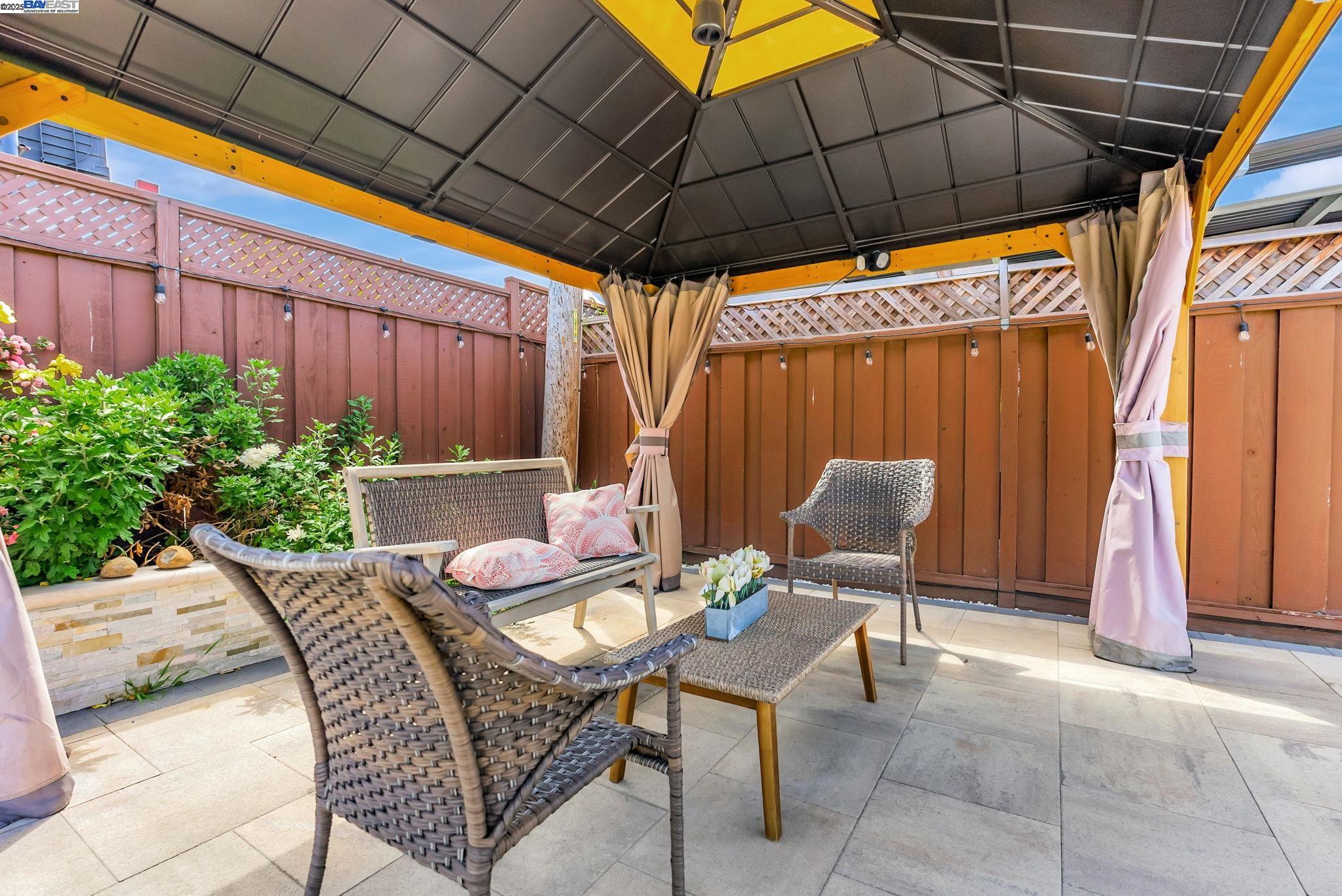 Detail Gallery Image 33 of 53 For 35128 Cabrillo Dr, Fremont,  CA 94536 - 3 Beds | 2 Baths