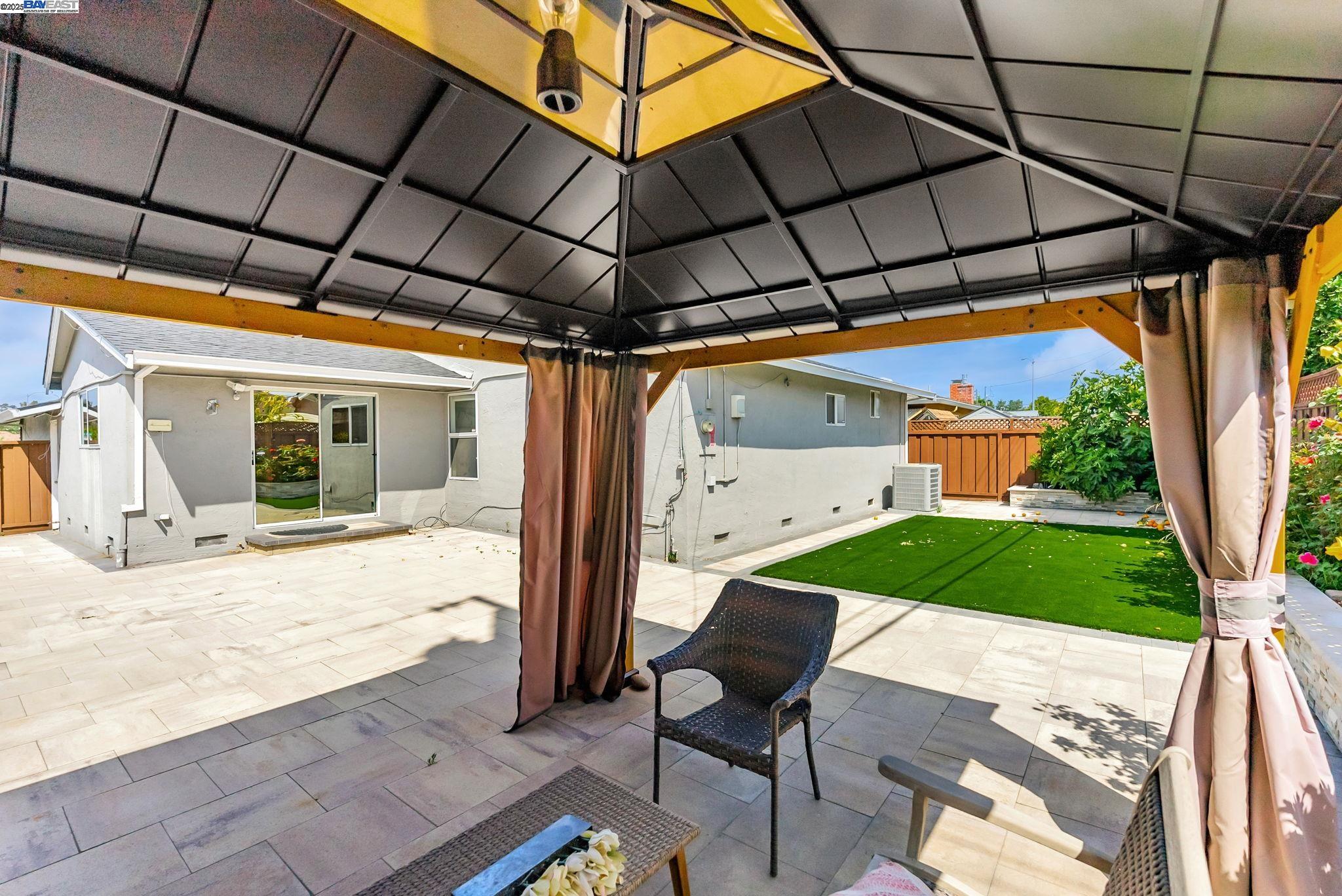 Detail Gallery Image 35 of 53 For 35128 Cabrillo Dr, Fremont,  CA 94536 - 3 Beds | 2 Baths