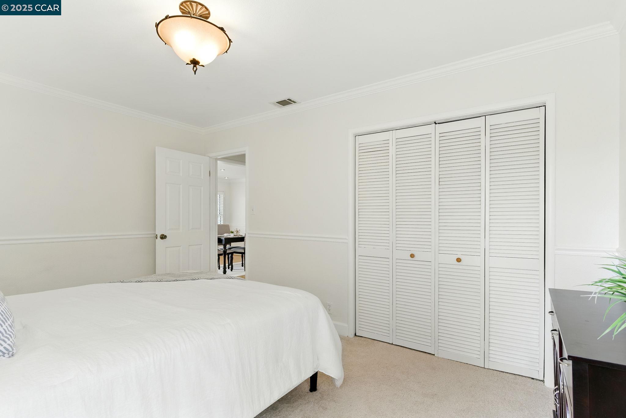 Detail Gallery Image 22 of 42 For 7968 Michigan Ave, Oakland,  CA 94605 - 3 Beds | 2 Baths