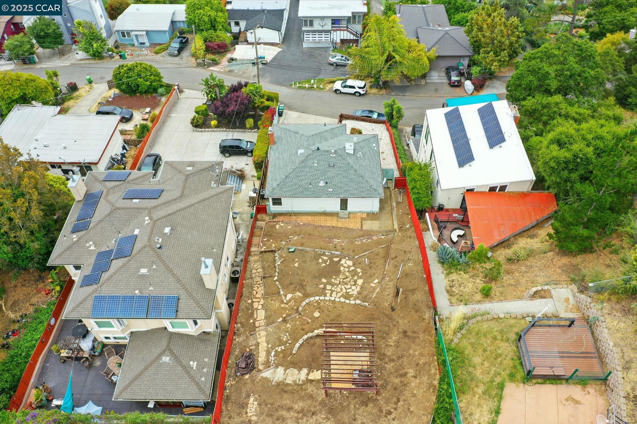 Detail Gallery Image 34 of 42 For 7968 Michigan Ave, Oakland,  CA 94605 - 3 Beds | 2 Baths