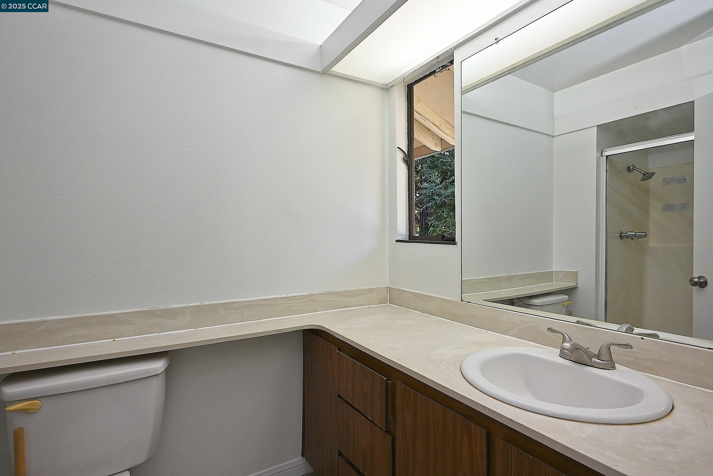 Photo #11: 41101272 Listing: Photo #11