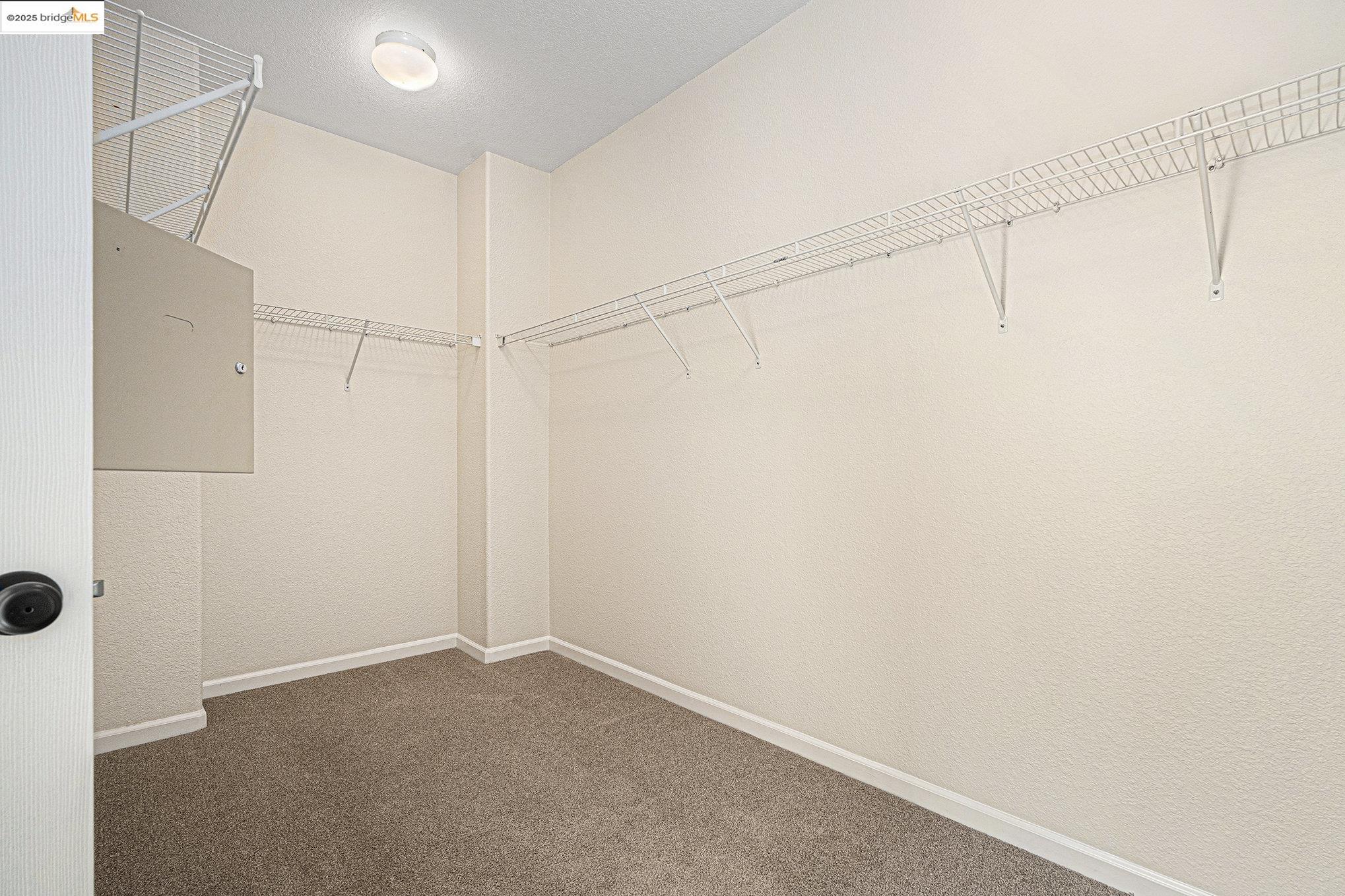 Detail Gallery Image 26 of 39 For 1109 Donatello Way, Oakley,  CA 94561 - 5 Beds | 3 Baths