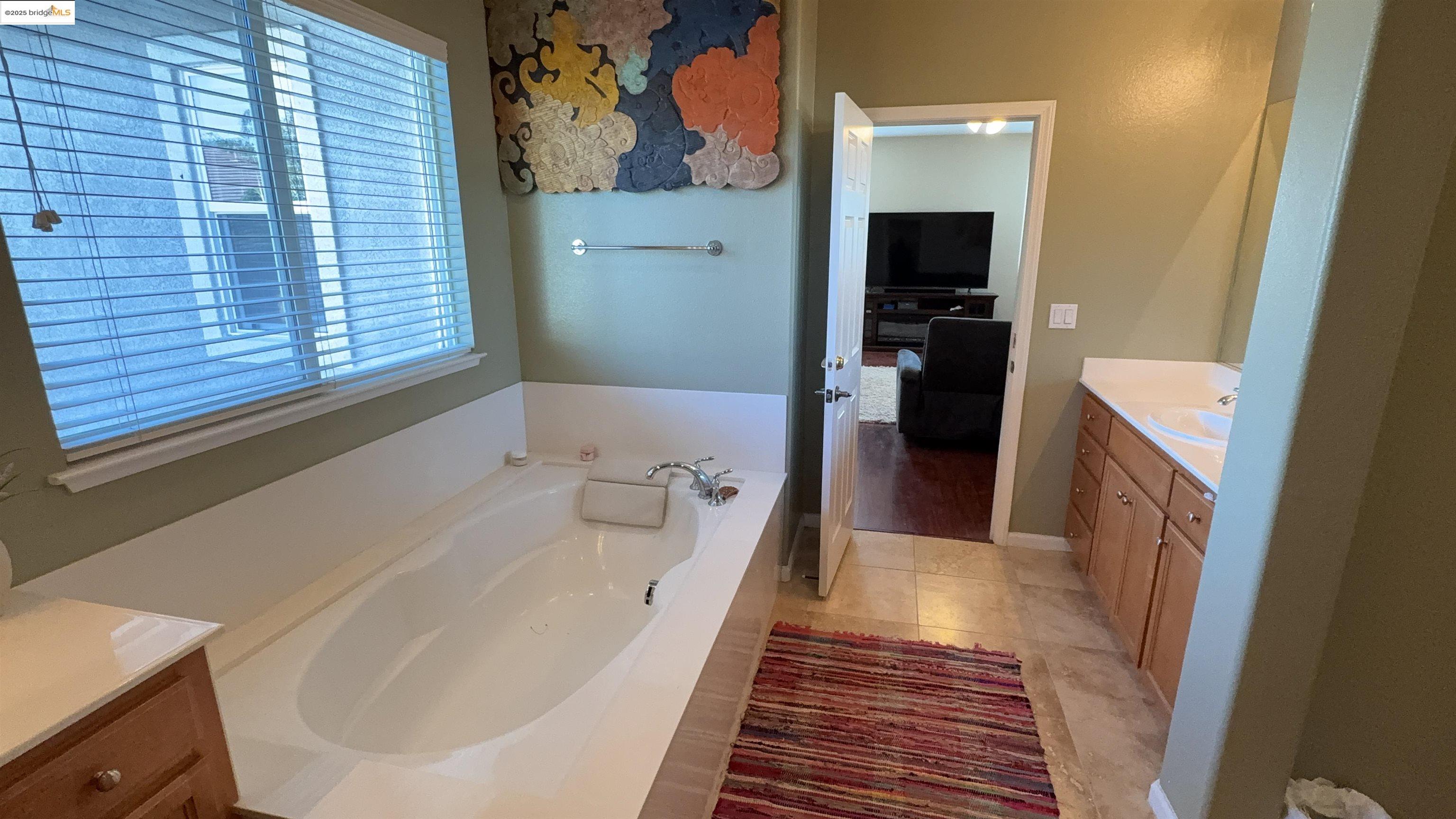 6238 Crystal Springs Cir, Discovery Bay, California 94505, 4 Bedrooms Bedrooms, 11 Rooms Rooms,3 BathroomsBathrooms,Residential Lease,For Rent,6238 Crystal Springs Cir,41101276