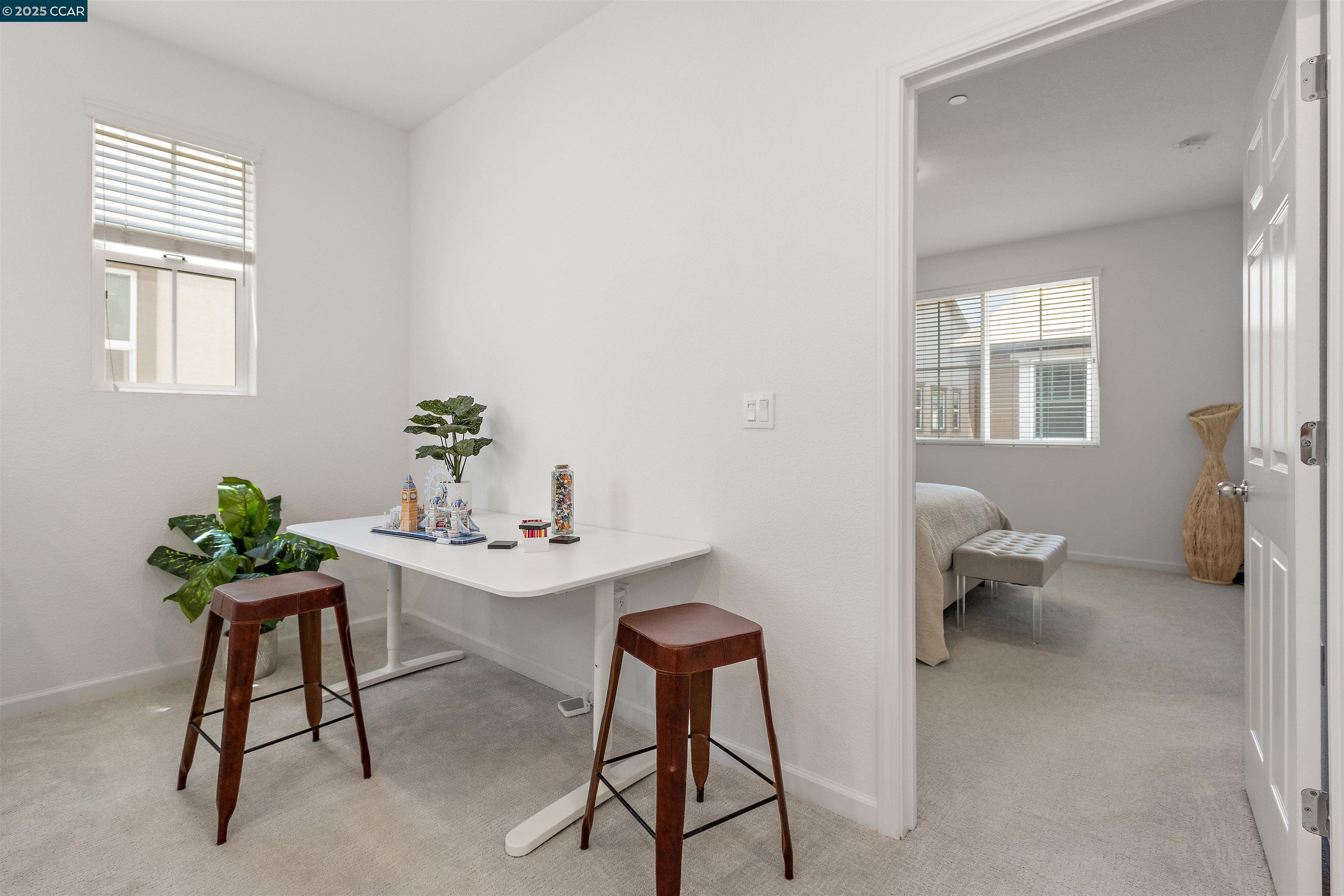 Detail Gallery Image 20 of 48 For 28 Springbrook Ln, Pittsburg,  CA 94565 - 3 Beds | 2/1 Baths