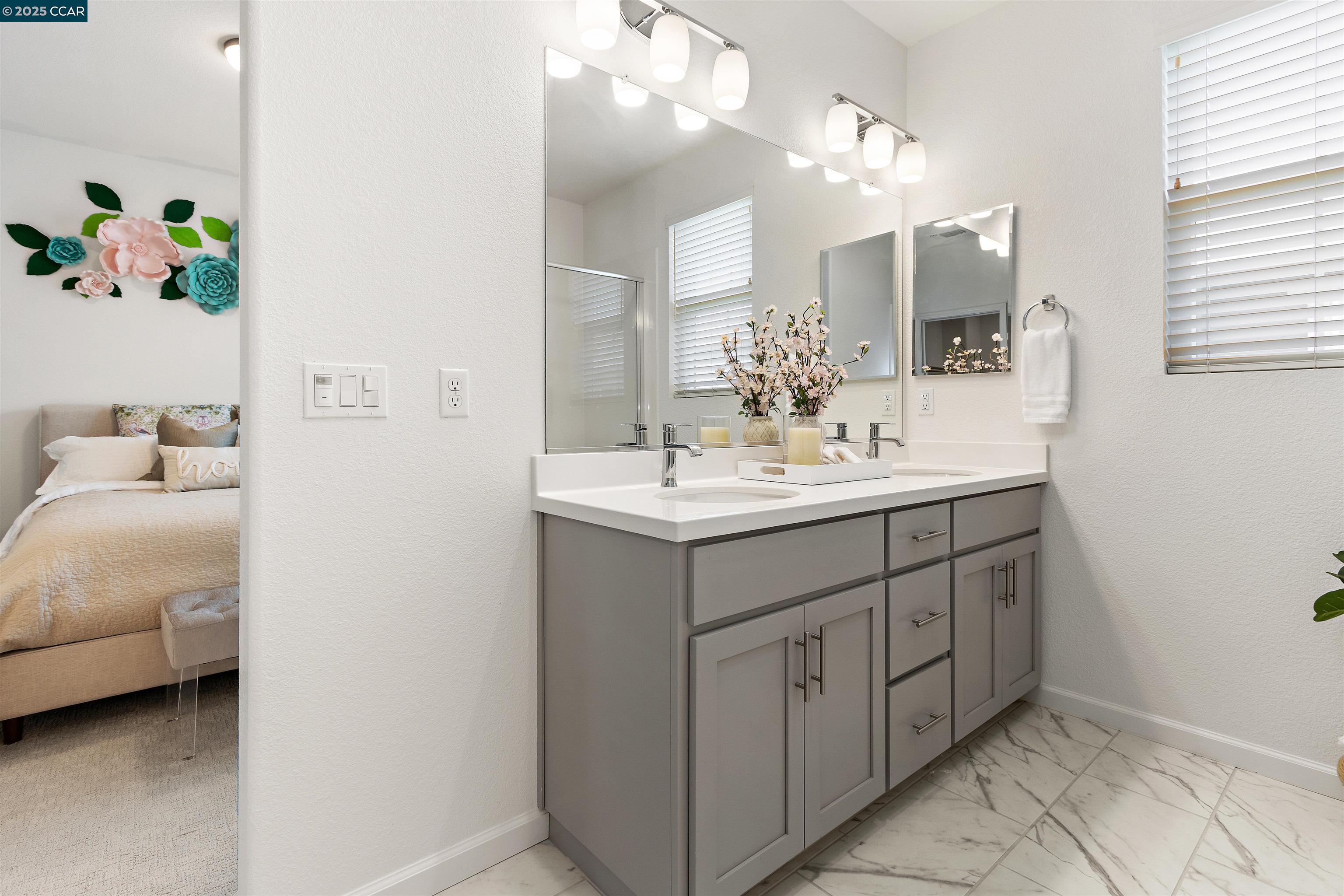 Detail Gallery Image 25 of 48 For 28 Springbrook Ln, Pittsburg,  CA 94565 - 3 Beds | 2/1 Baths