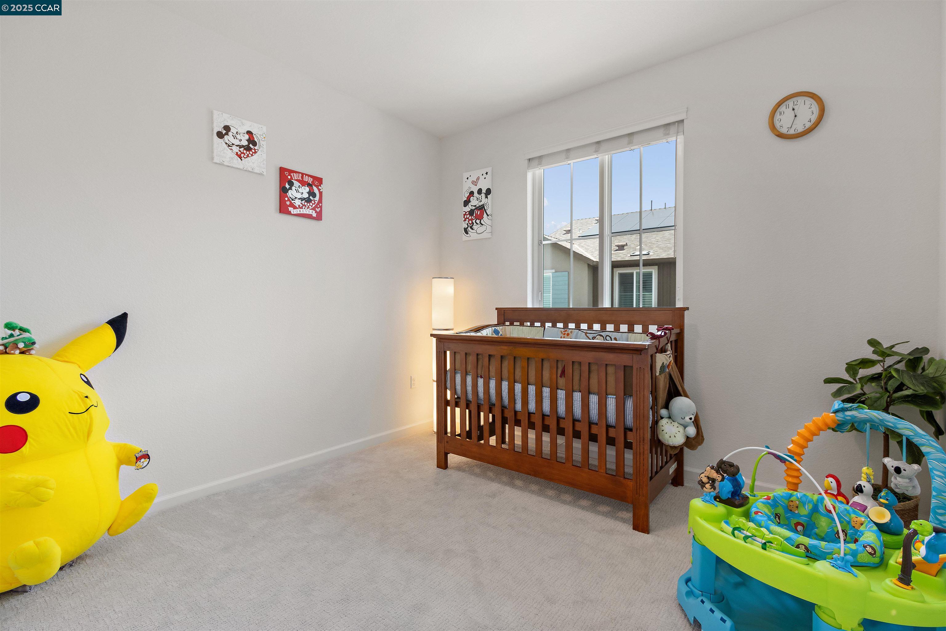 Detail Gallery Image 29 of 48 For 28 Springbrook Ln, Pittsburg,  CA 94565 - 3 Beds | 2/1 Baths