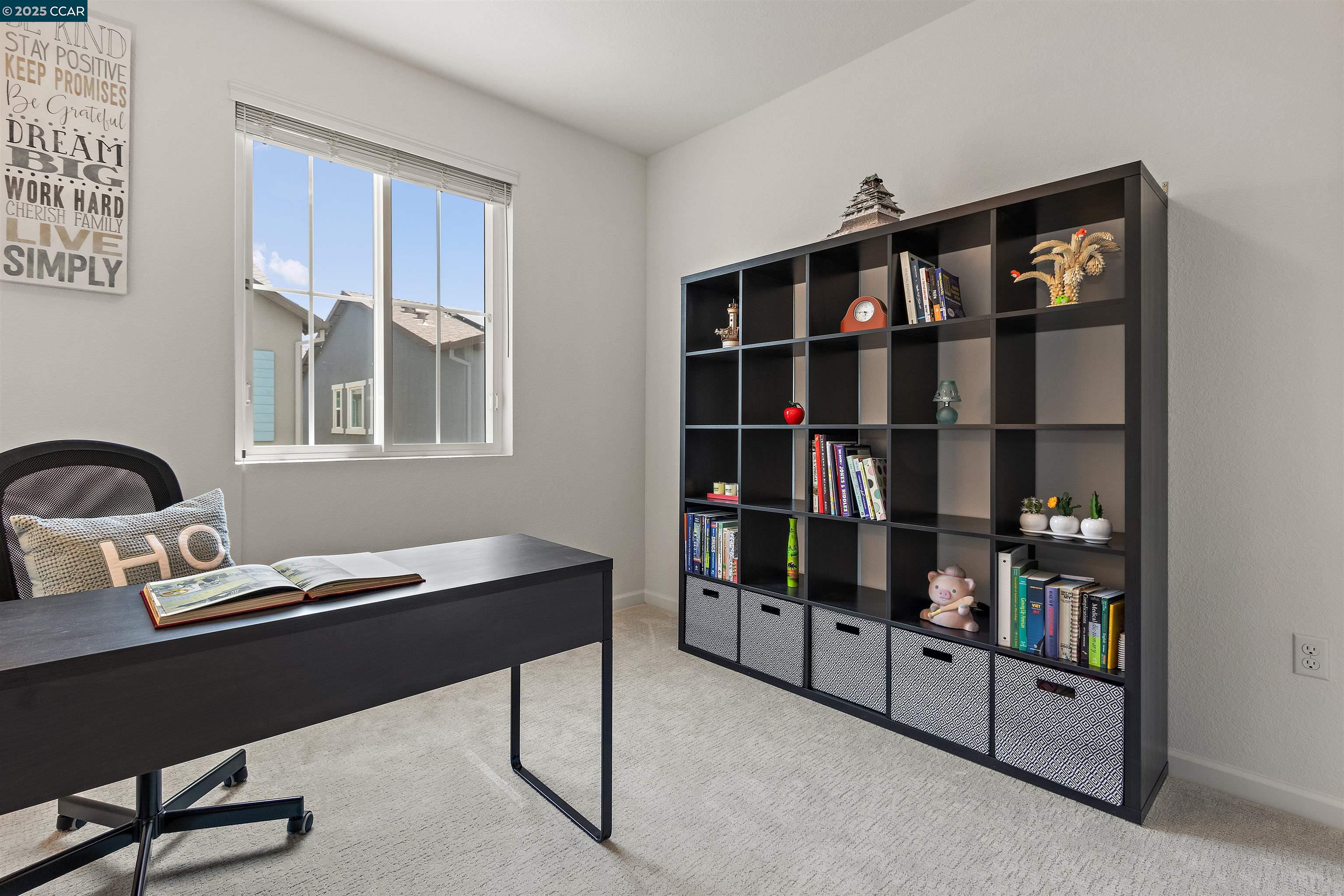 Detail Gallery Image 34 of 48 For 28 Springbrook Ln, Pittsburg,  CA 94565 - 3 Beds | 2/1 Baths