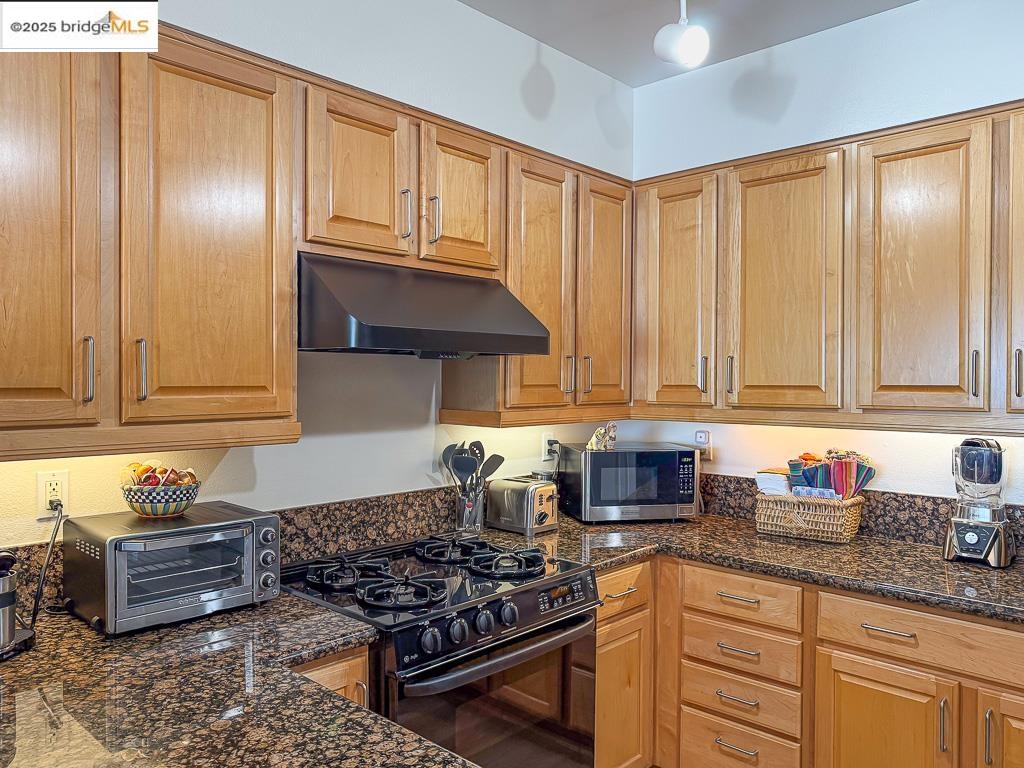 Photo #9: 41101288 Listing: Photo #9