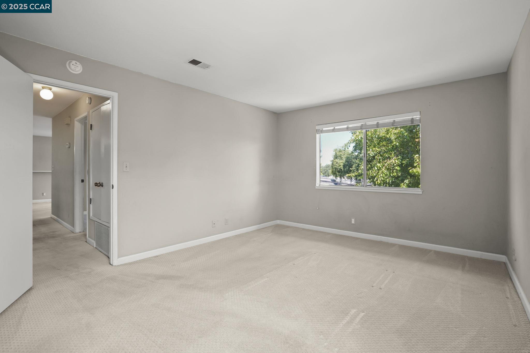 Photo #11: 41101295 Listing: Photo #11