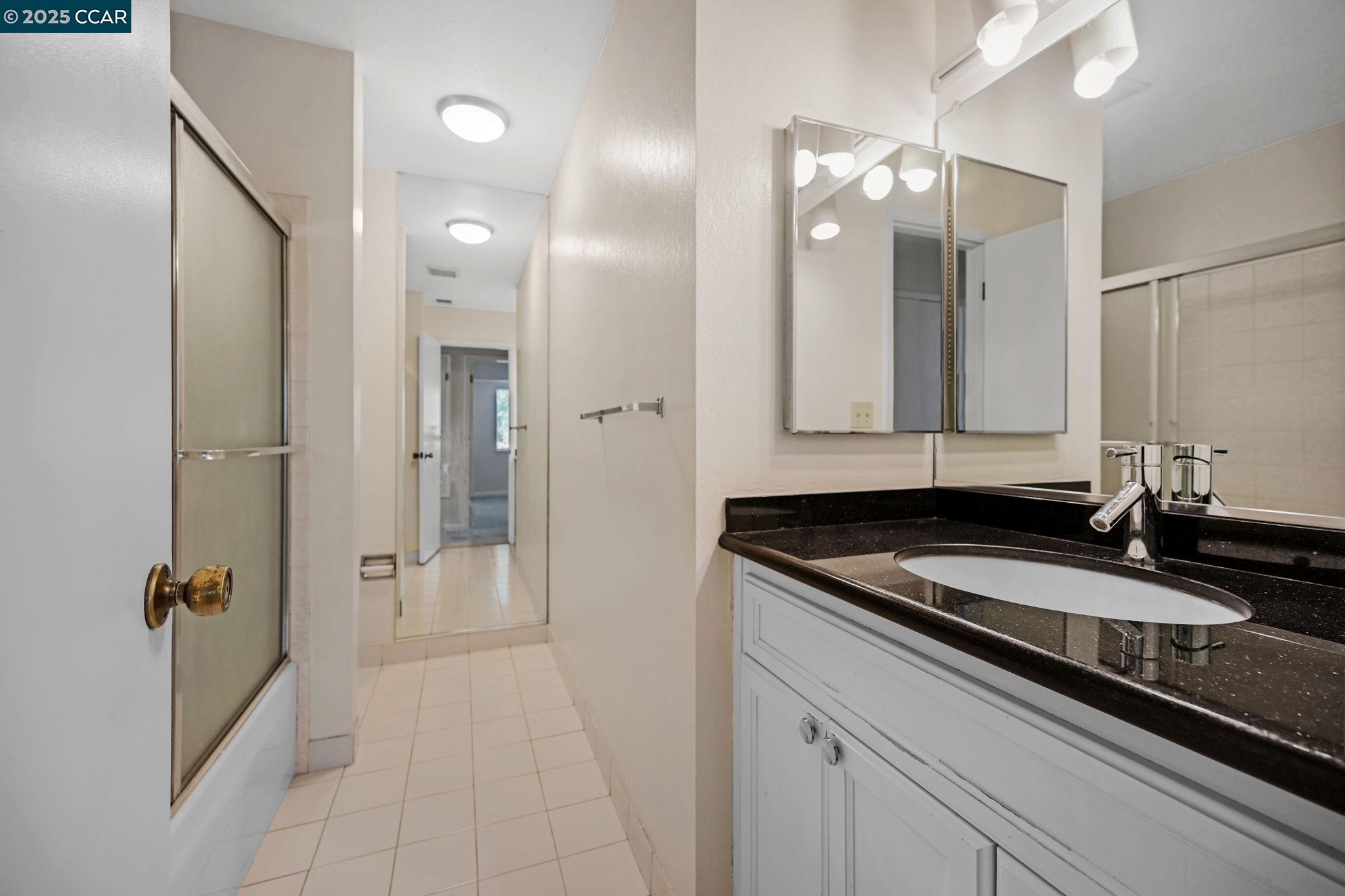Detail Gallery Image 22 of 32 For 1089 Wesley Ct #7,  Walnut Creek,  CA 94597 - 2 Beds | 2 Baths