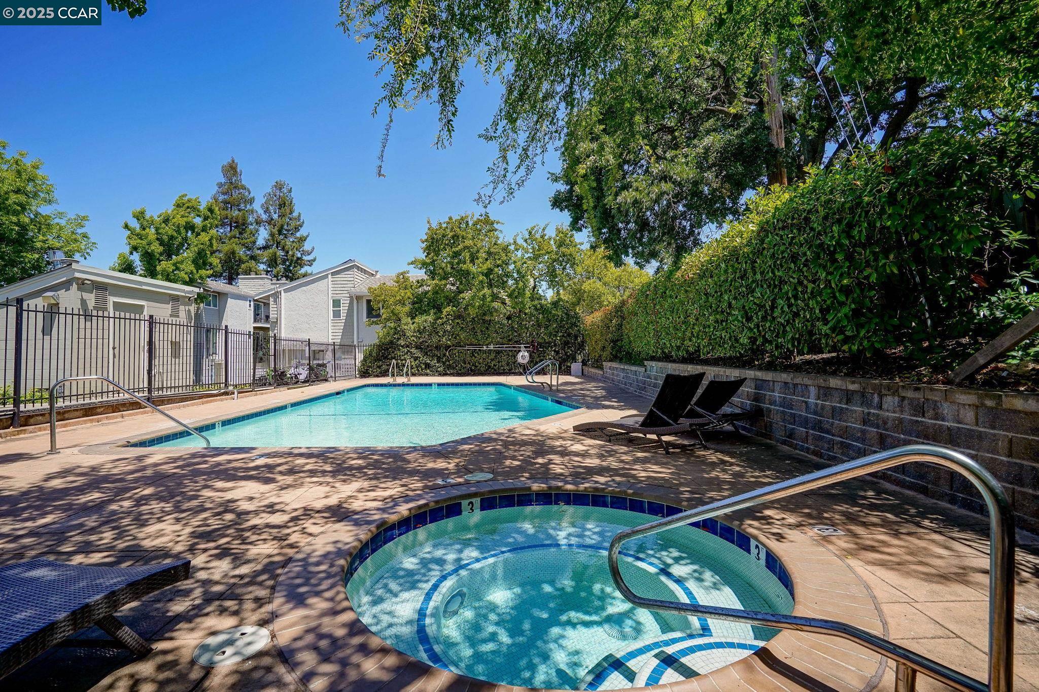 Detail Gallery Image 29 of 32 For 1089 Wesley Ct #7,  Walnut Creek,  CA 94597 - 2 Beds | 2 Baths